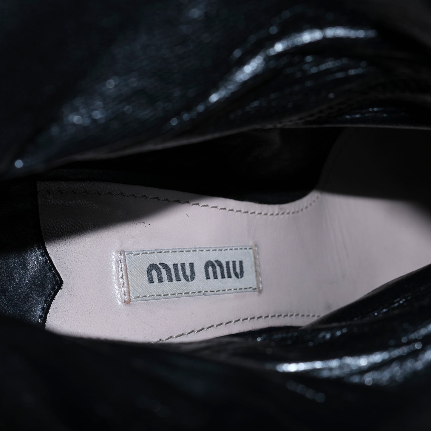 Miu Miu suede leather boots (38)