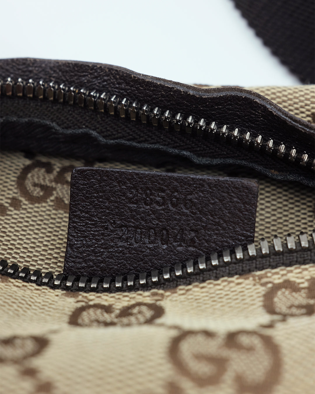 GUCCI WAIST BAG