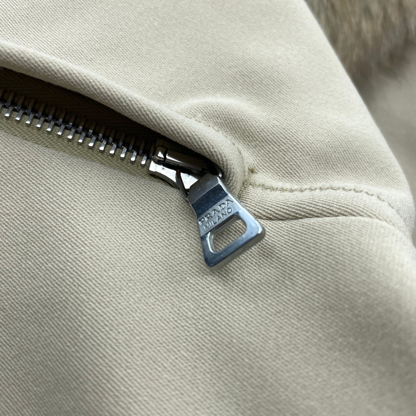 2000'S PRADA JACKET (S)