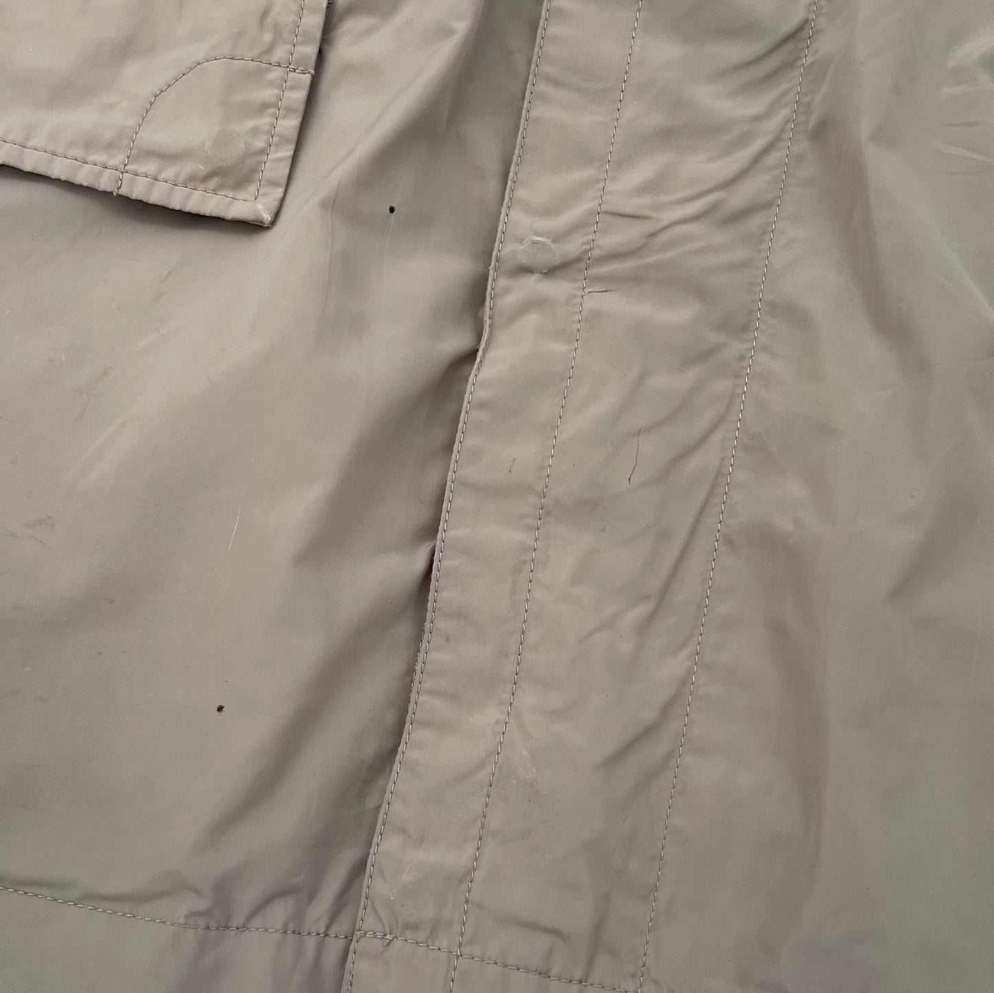 BURBERRY PARKA JACKET (S)