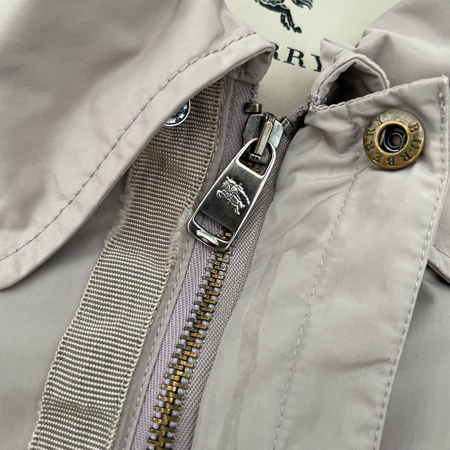 BURBERRY PARKA JACKET (S)