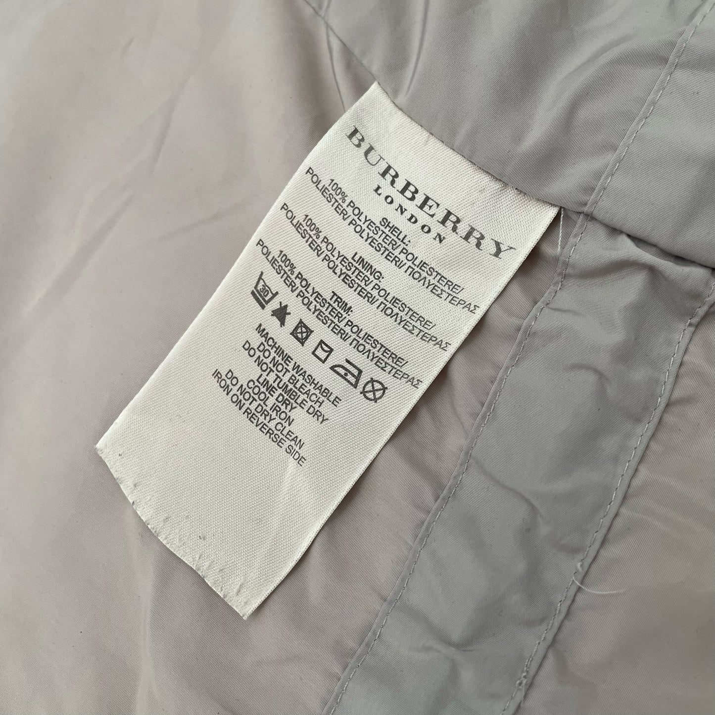 BURBERRY PARKA JACKET (S)