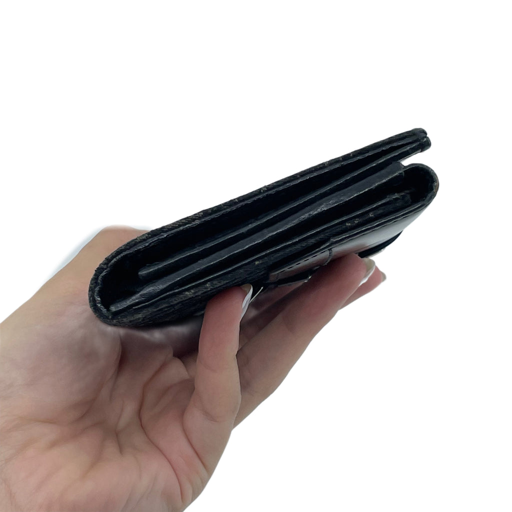 Christian Dior street chic wallet