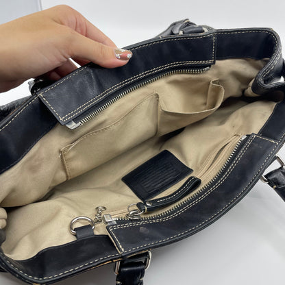 2009 Coach shoulder bag
