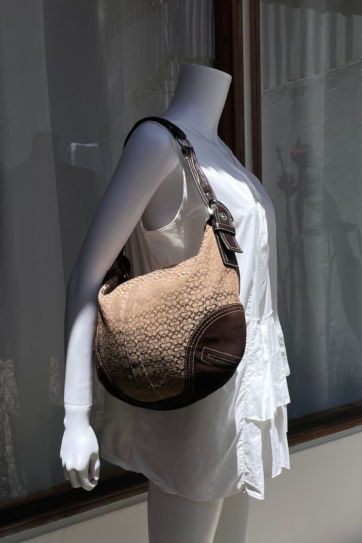 COACH BROWN SHOULDER BAG