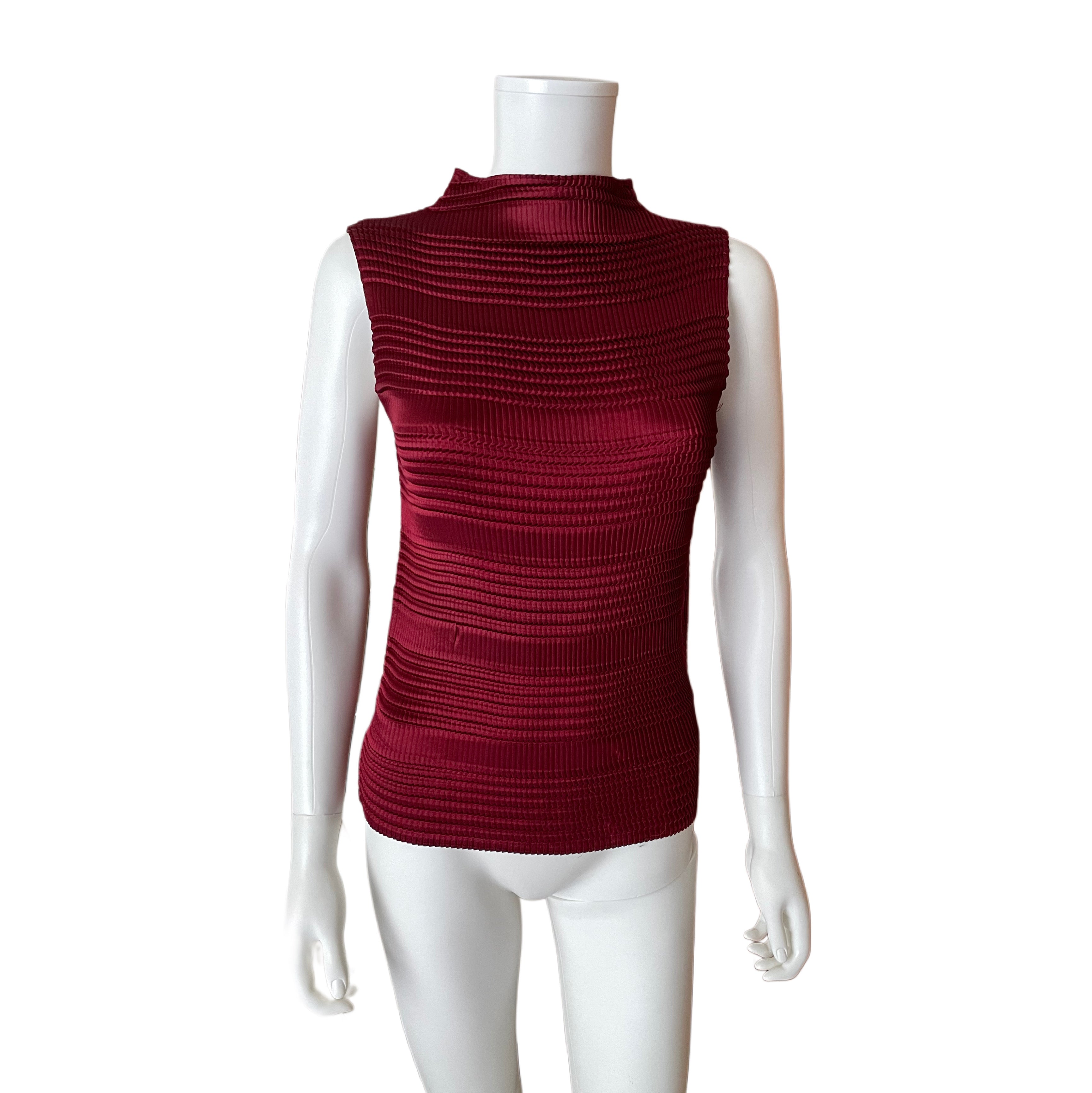 Issey Miyake top