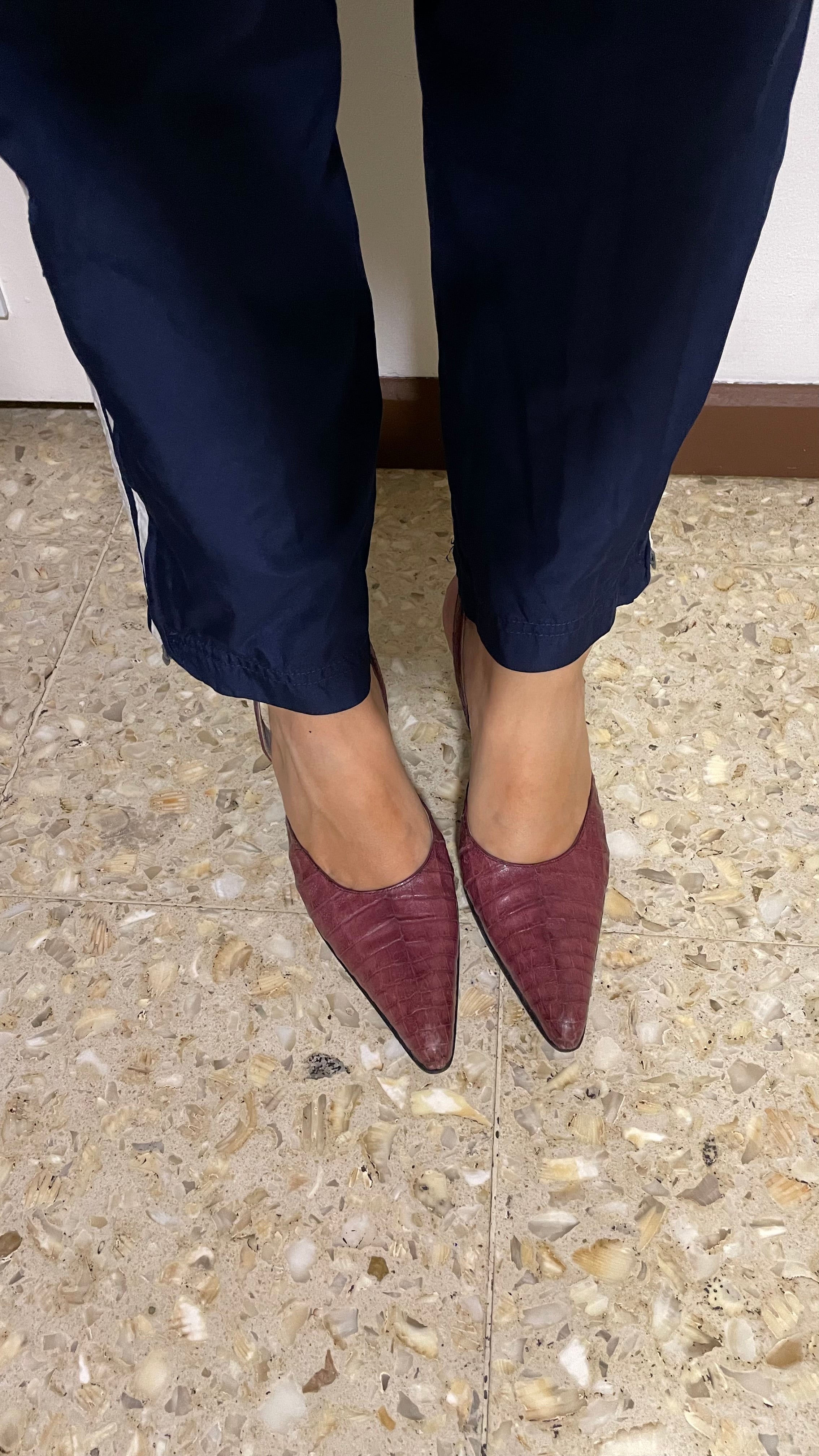 PRADA PINK CROCODILE HEELS (37)