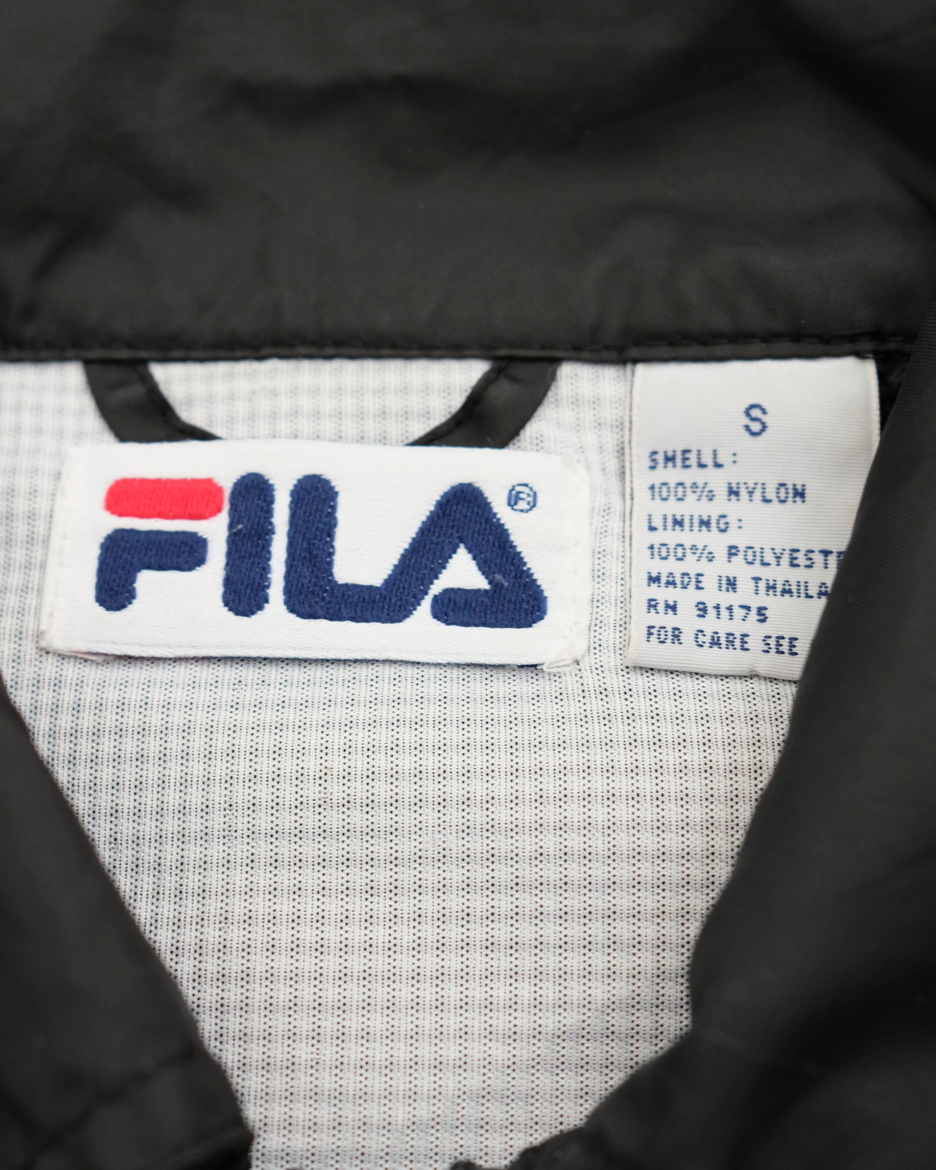 FILA NYLON JACKET (S)