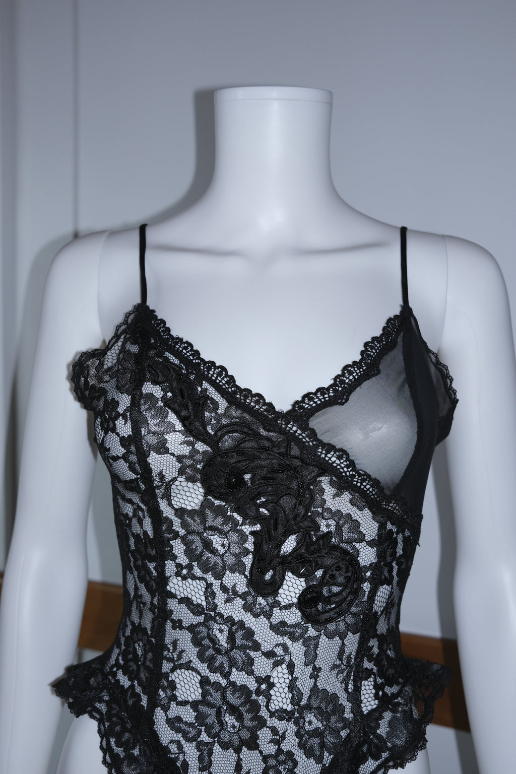 VINTAGE VICTORIA'S SECRET BODYSUIT (S)