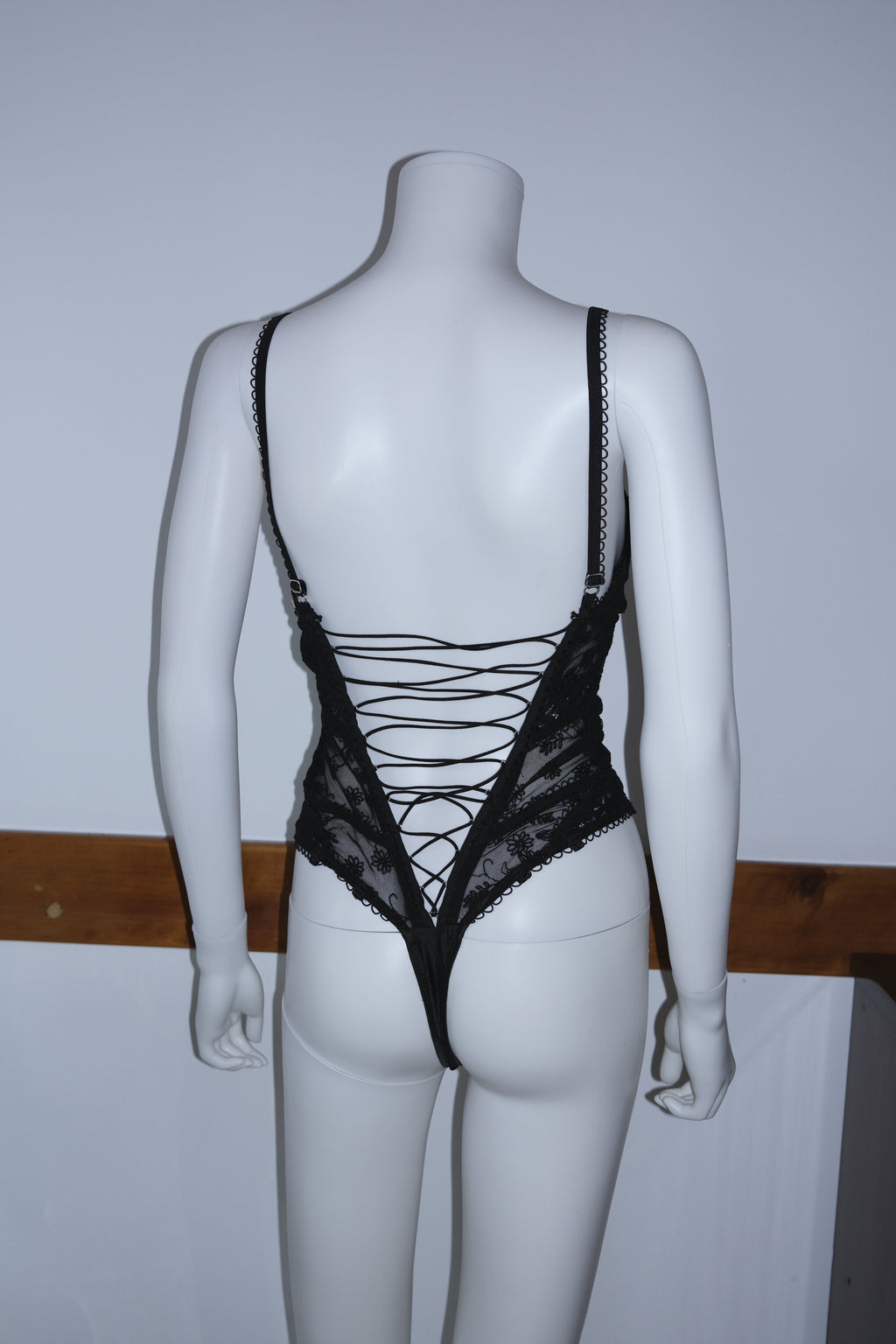 FOR LOVE & LEMONS BODYSUIT (XS)