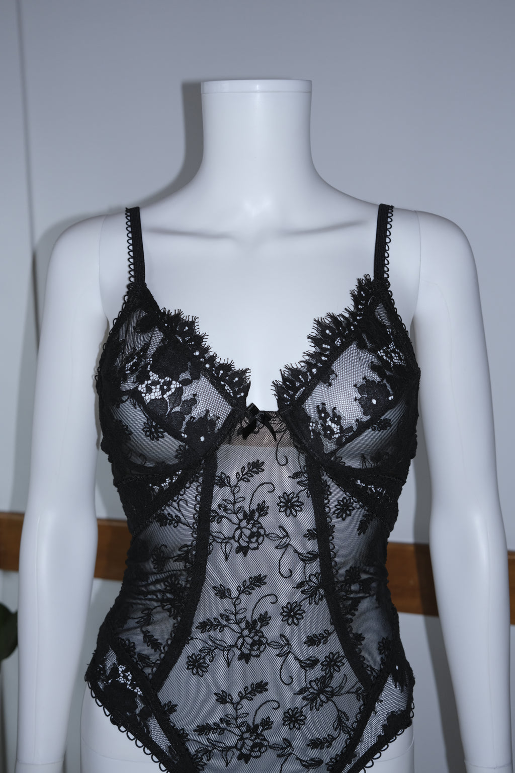 FOR LOVE & LEMONS BODYSUIT (XS)