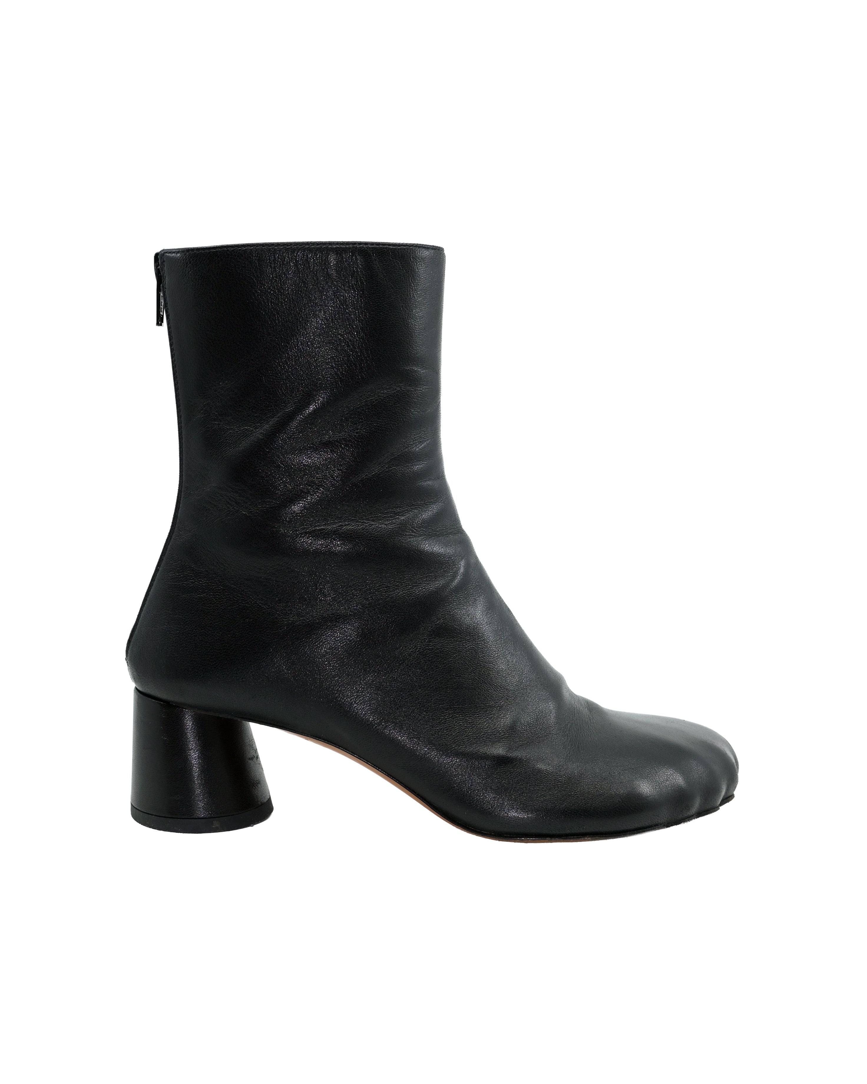 PROENZA SCHOULER FALL 2022 NAPPA BOOTS (37)