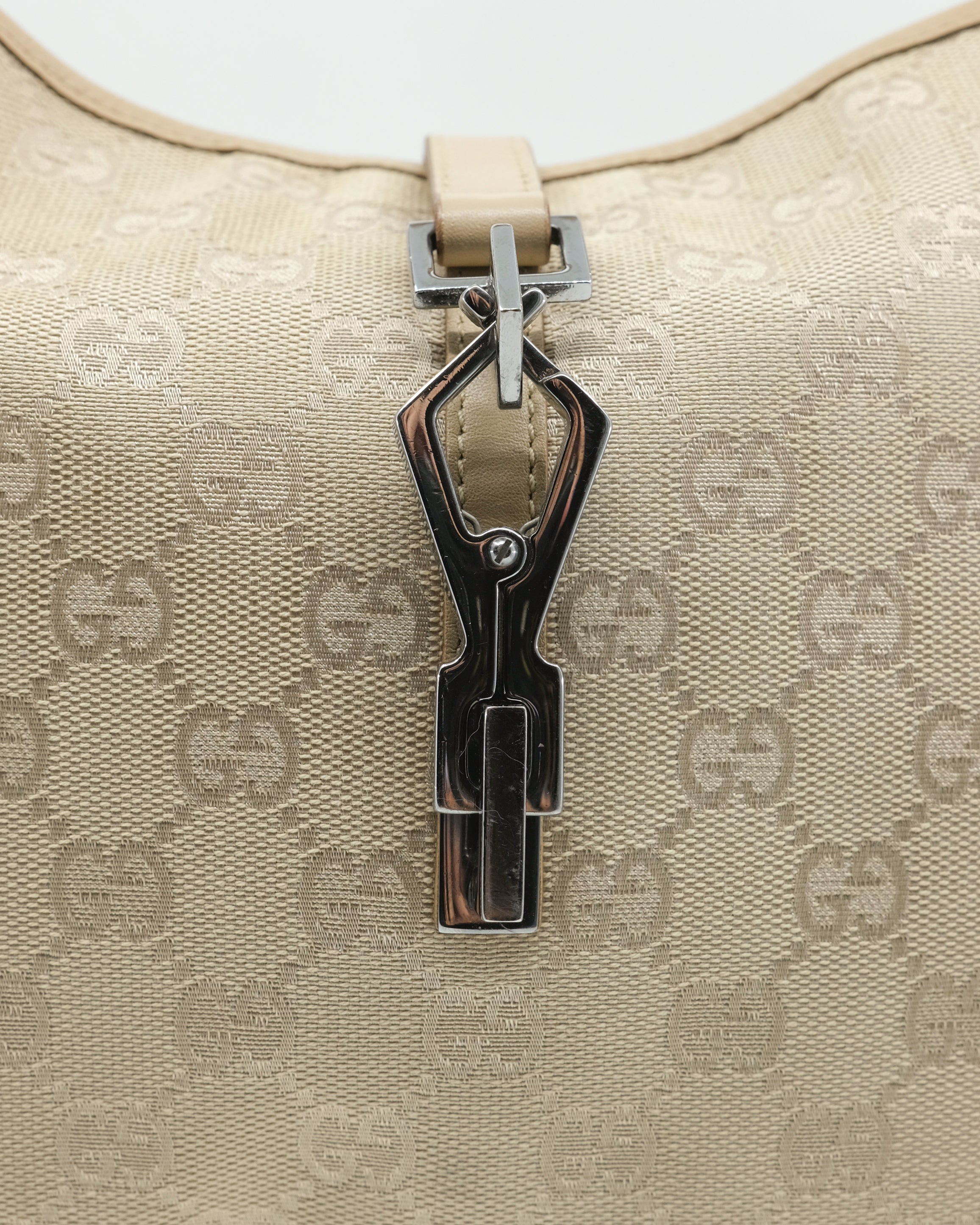 GUCCI JACKIE SHOULDER BAG BEIGE