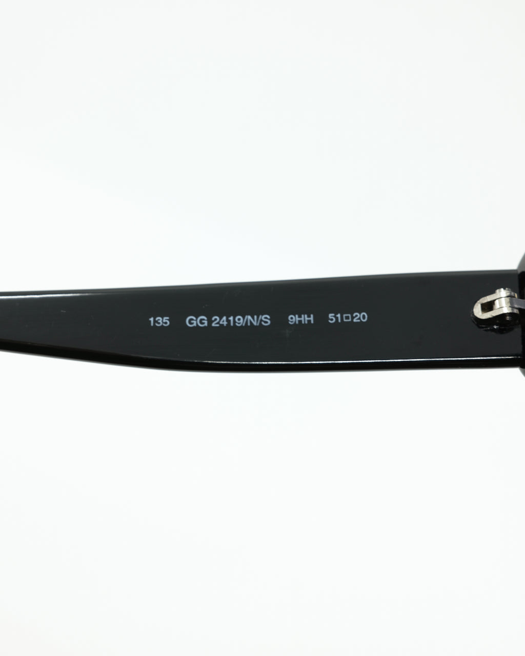 GUCCI SILVER SUNGLASSES