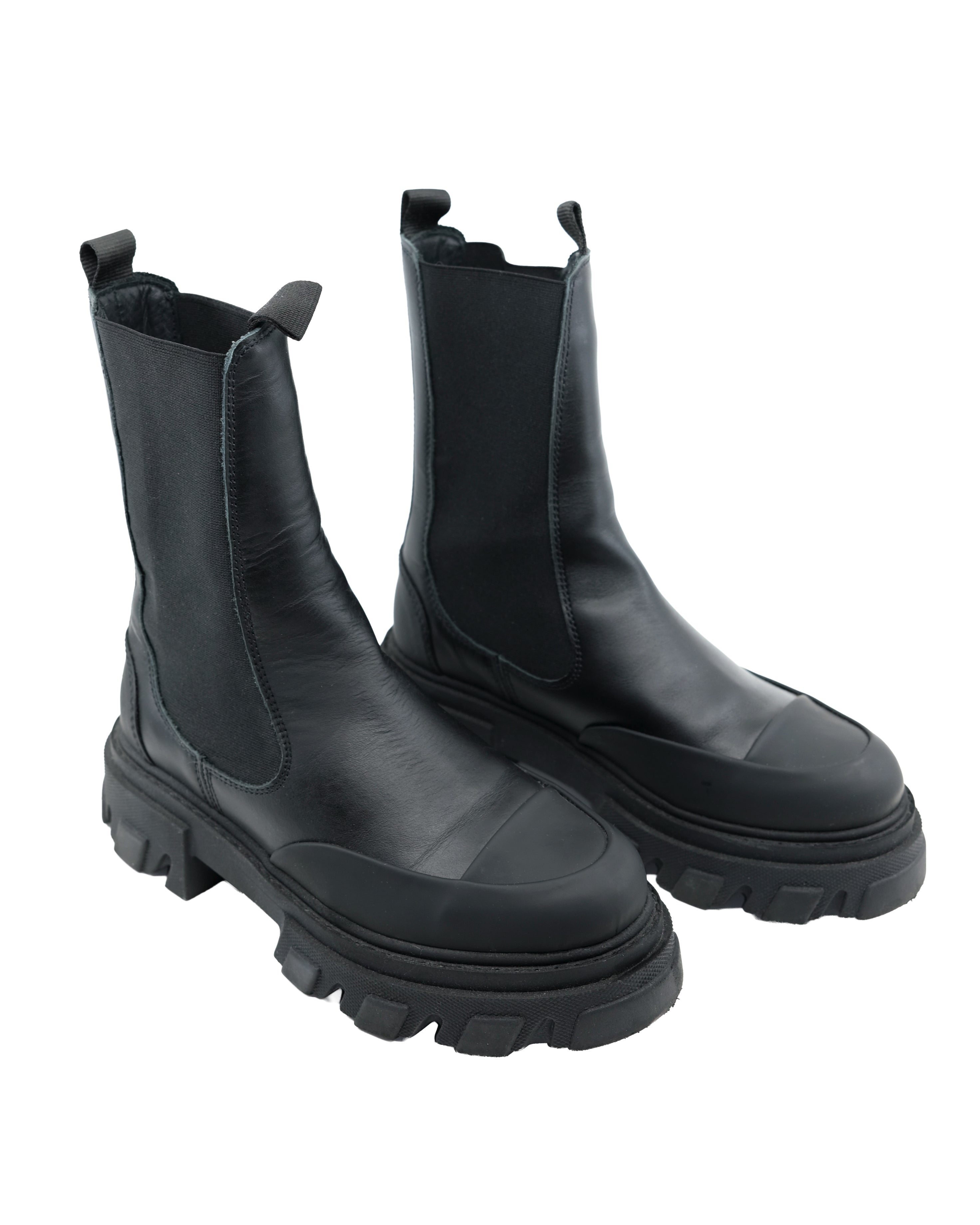 GANNI LEATHER CHELSEA BOOTS (38)