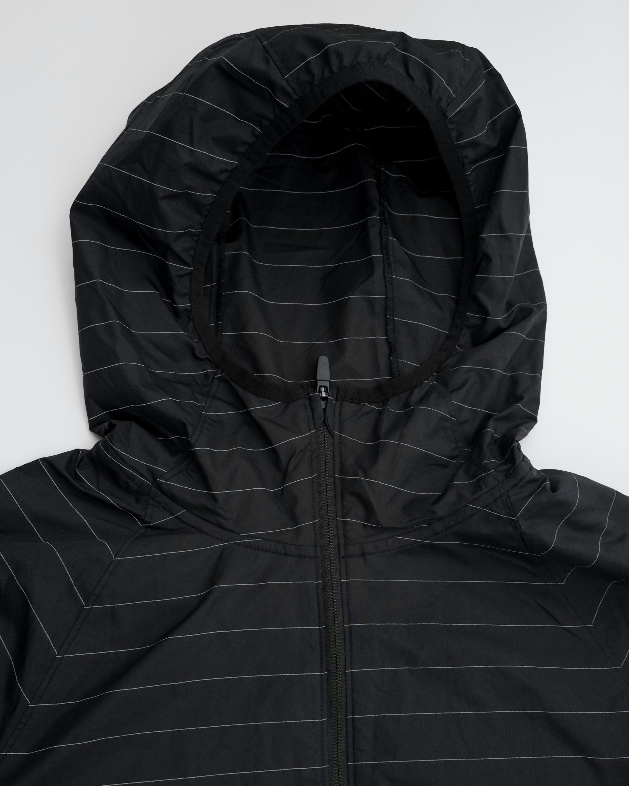 OAKLEY REFLECTIVE WINDBREAKER (S)