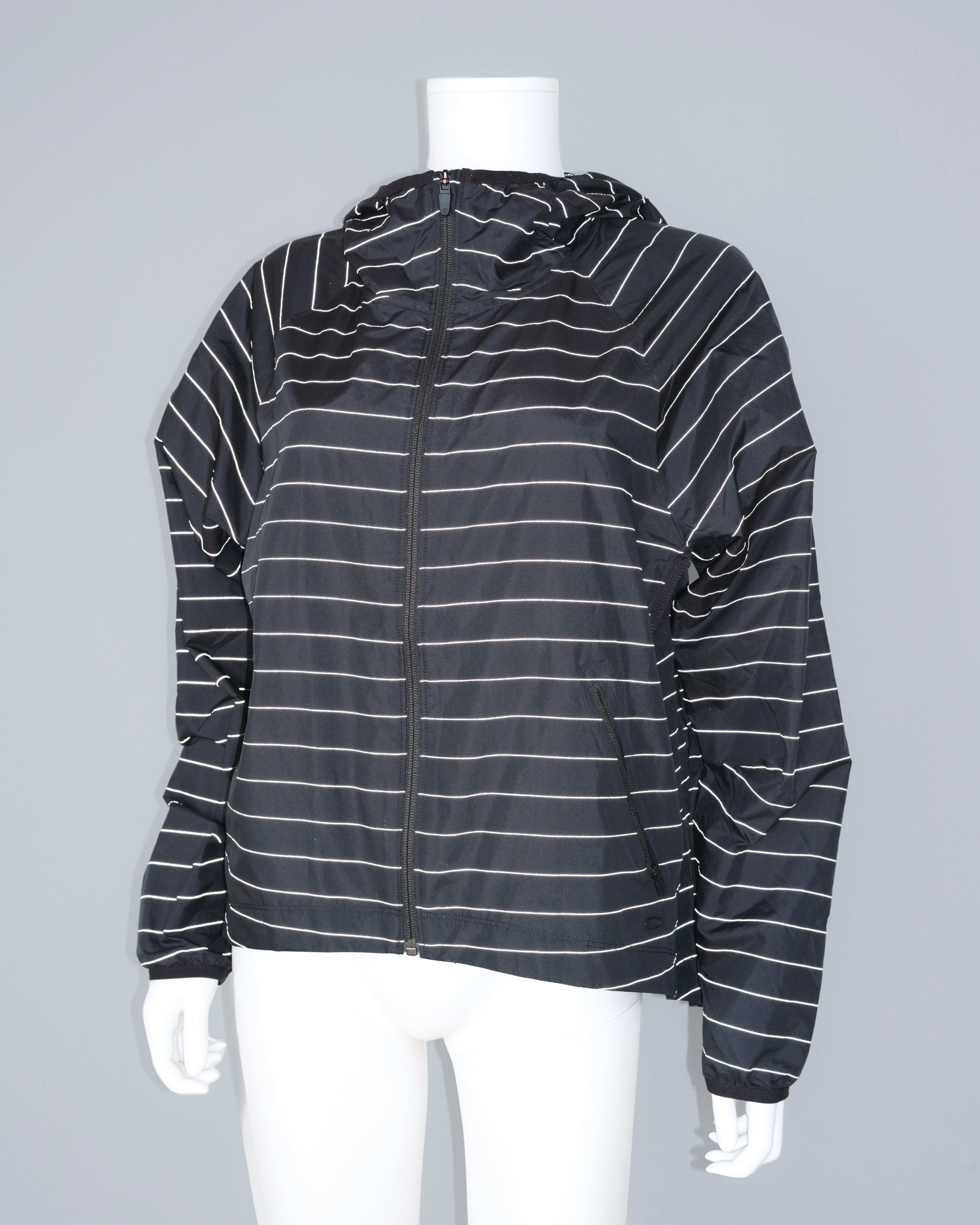OAKLEY REFLECTIVE WINDBREAKER (S)
