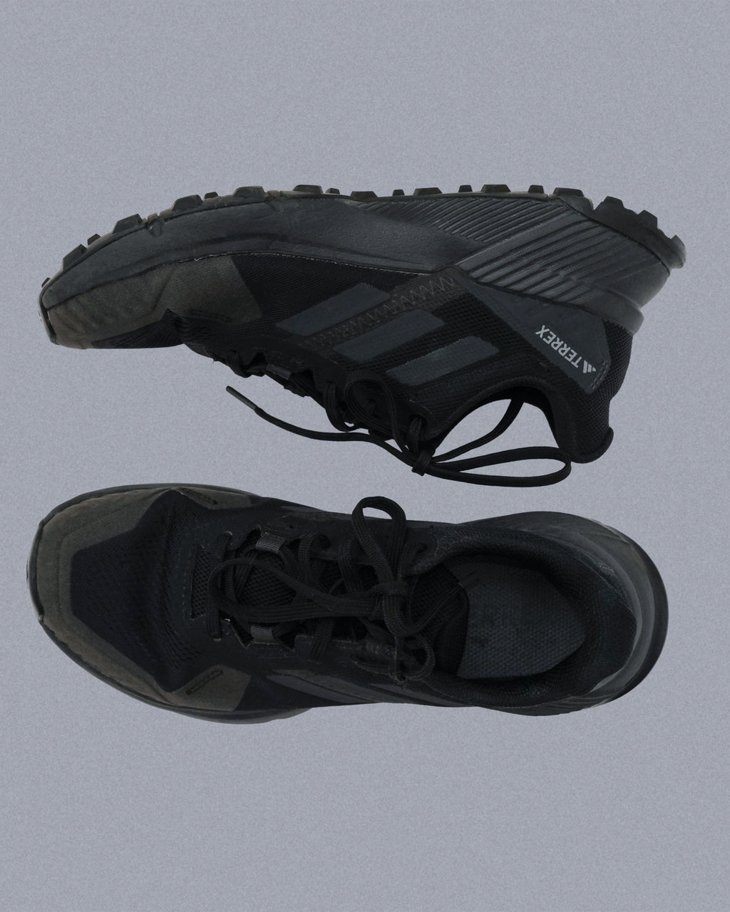 ADIDAS TERREX (7.5US)