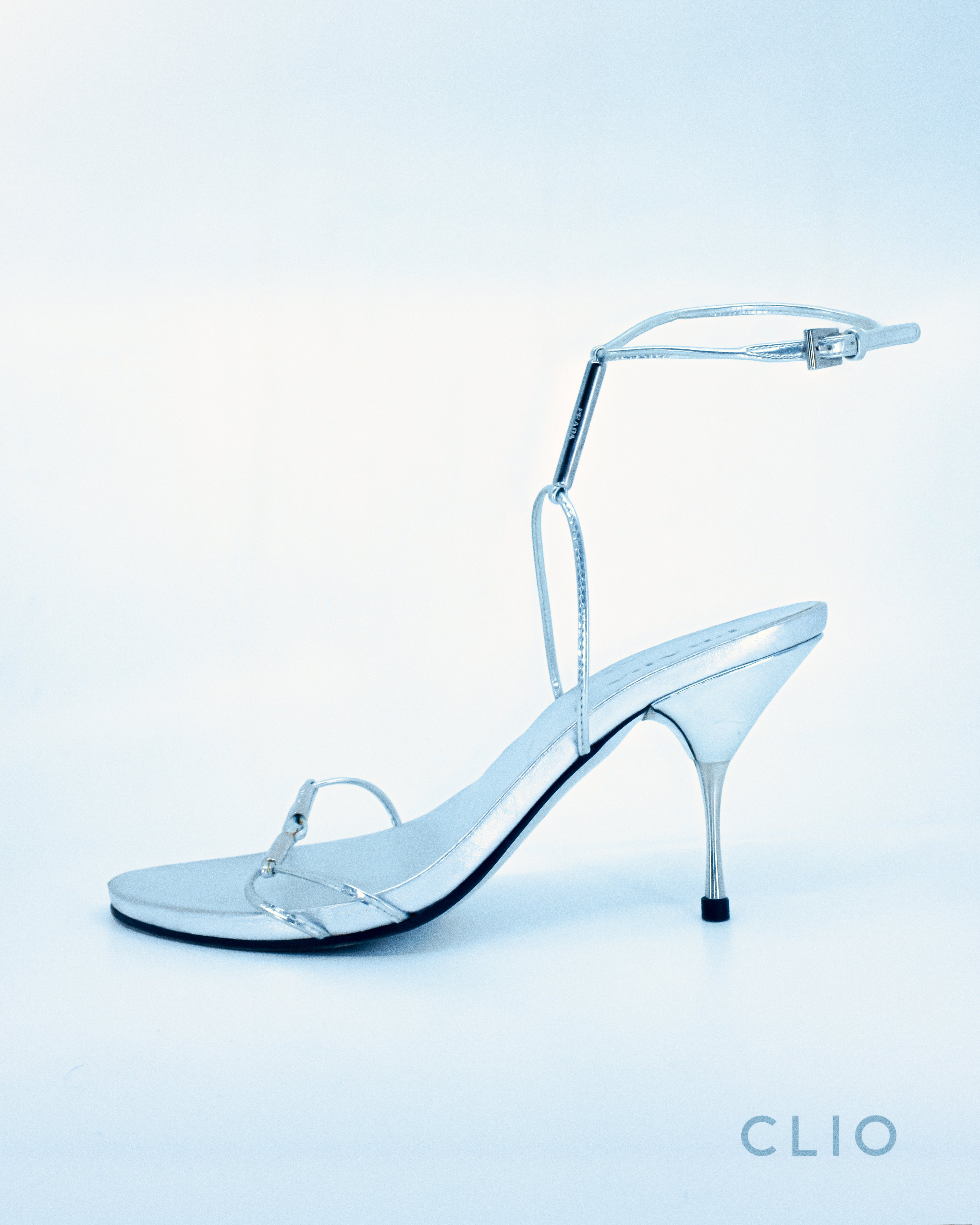 2000'S PRADA SLINGBACK SANDALS (38.5)