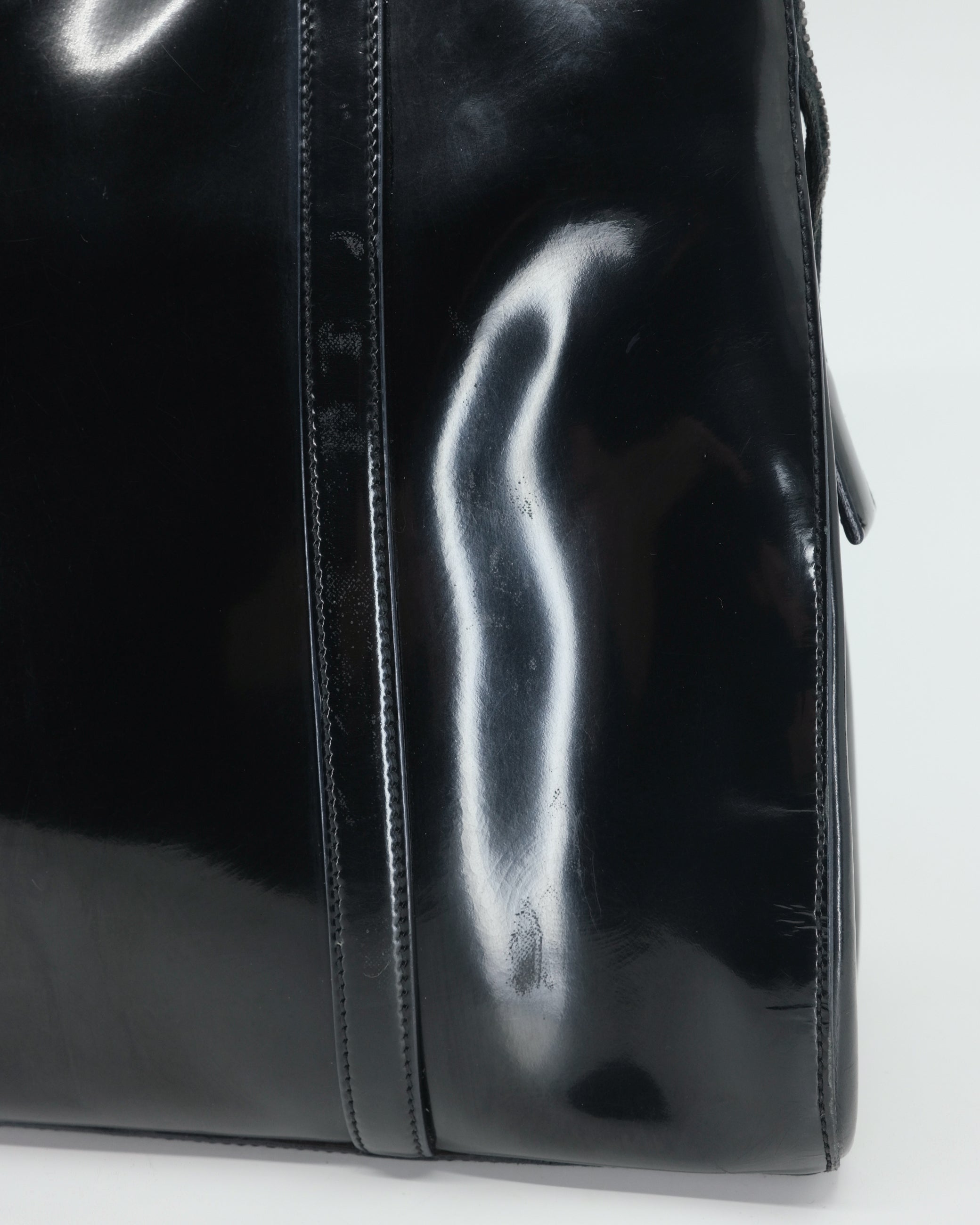 PRADA PATENT LEATHER SHOULDER BAG