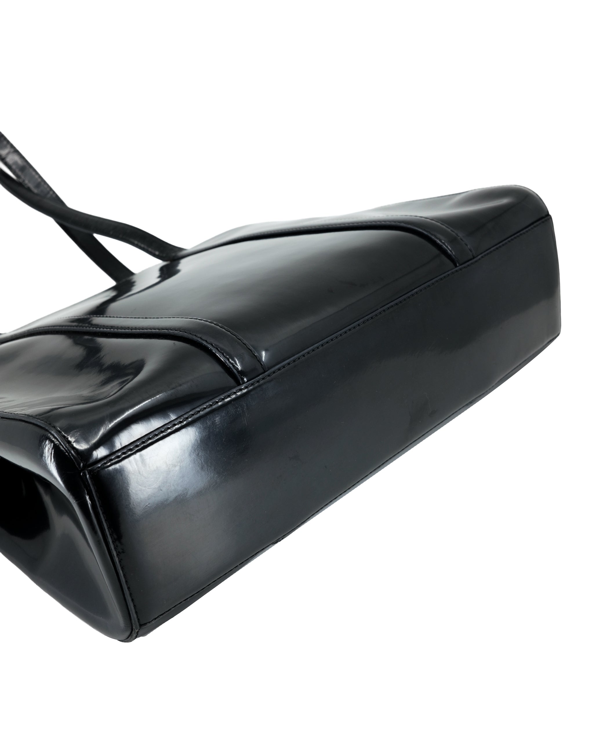PRADA PATENT LEATHER SHOULDER BAG