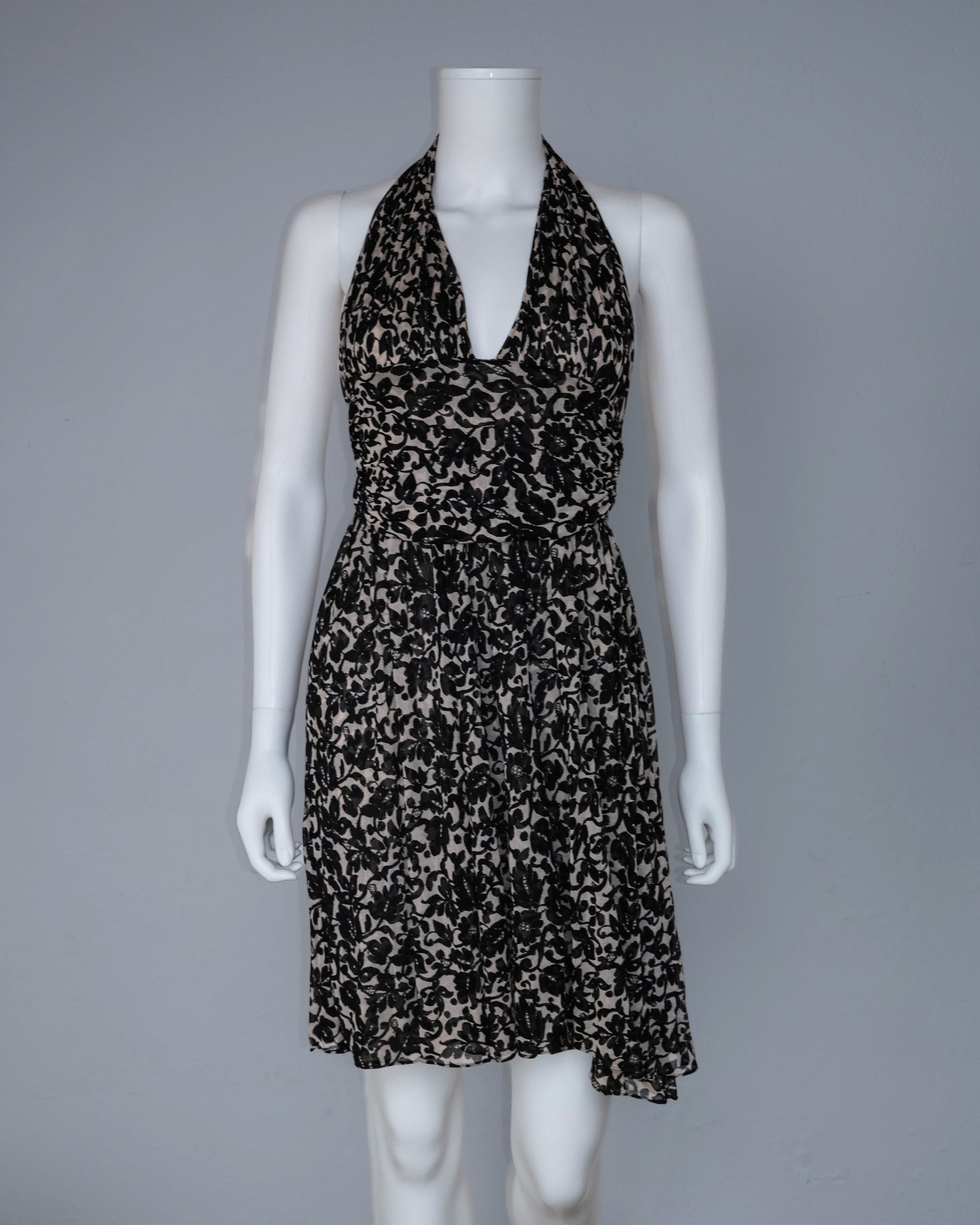 DIANE VON FURSTENBERG  SILK DRESS (S)