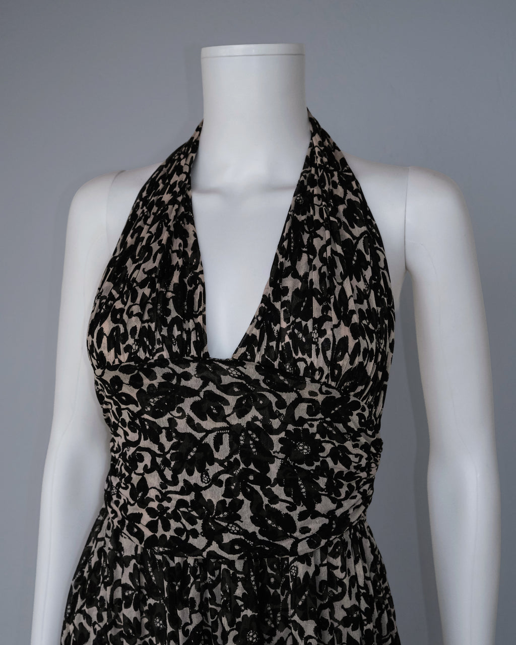 DIANE VON FURSTENBERG  SILK DRESS (S)