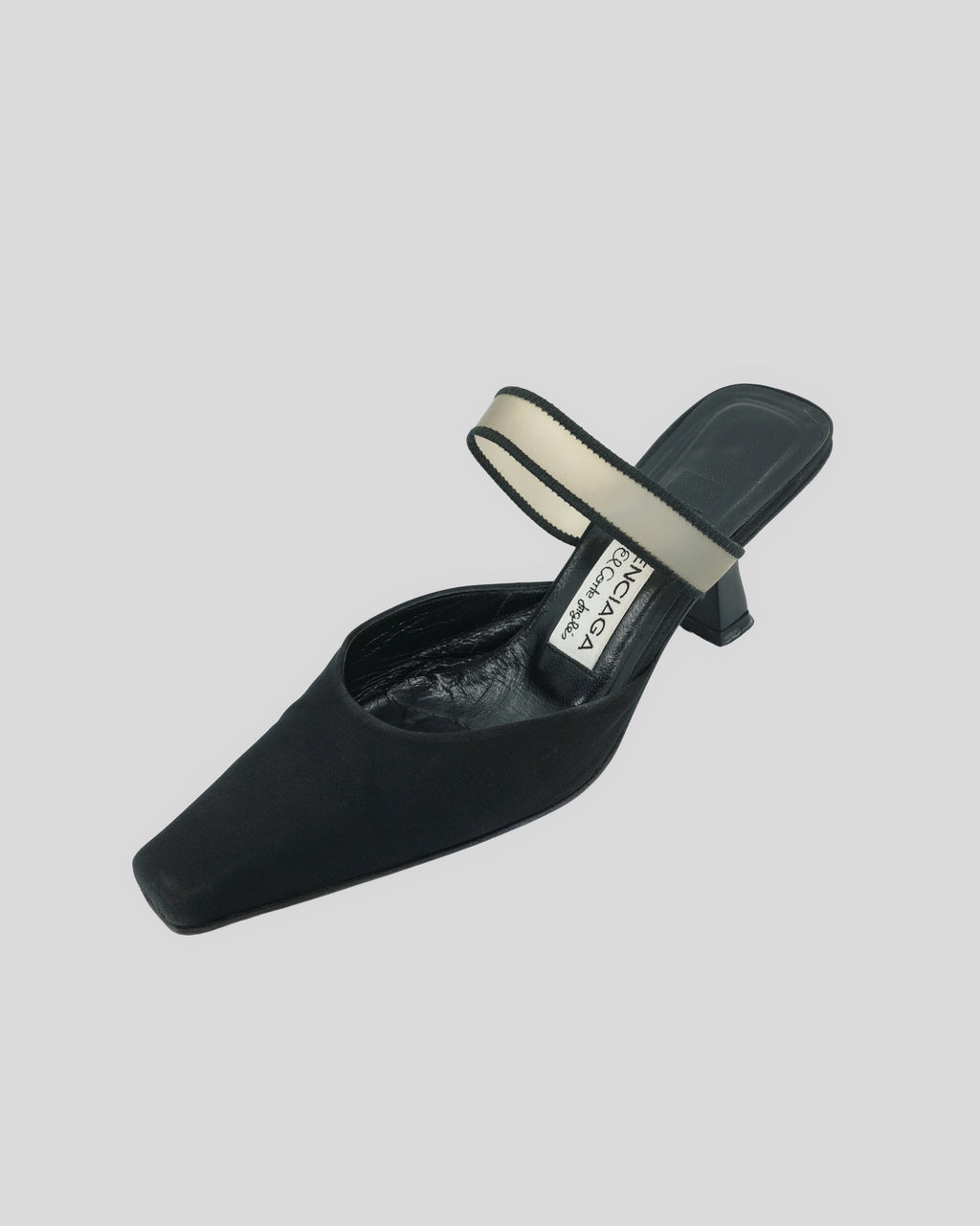 BALENCIAGA HEELS (38)