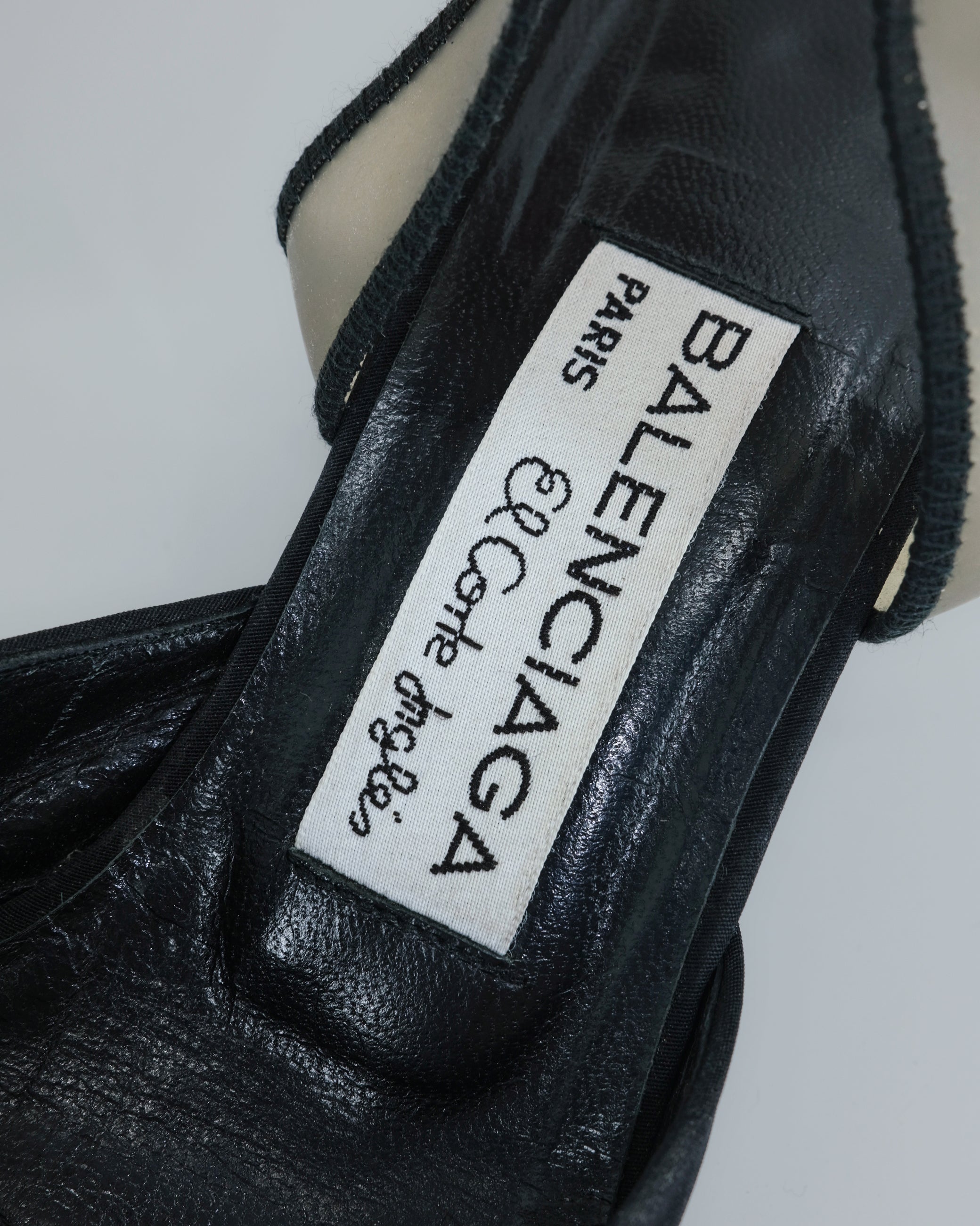 BALENCIAGA HEELS (38)