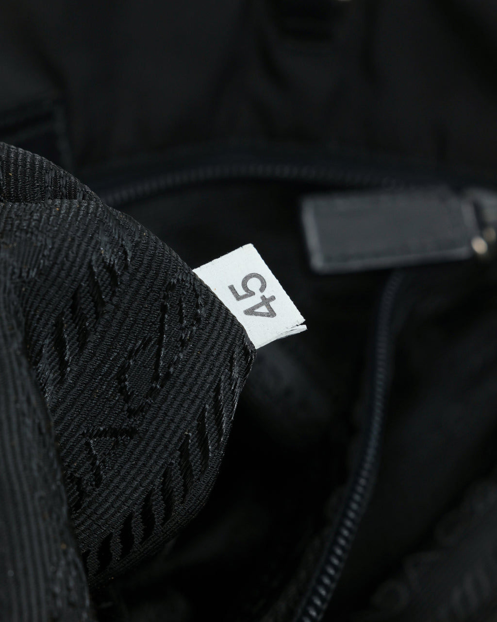 2000'S PRADA NYLON BAG