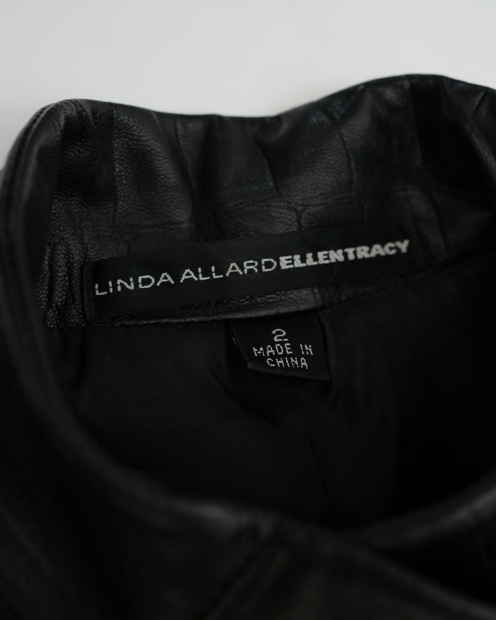 LEATHER JACKET (S)