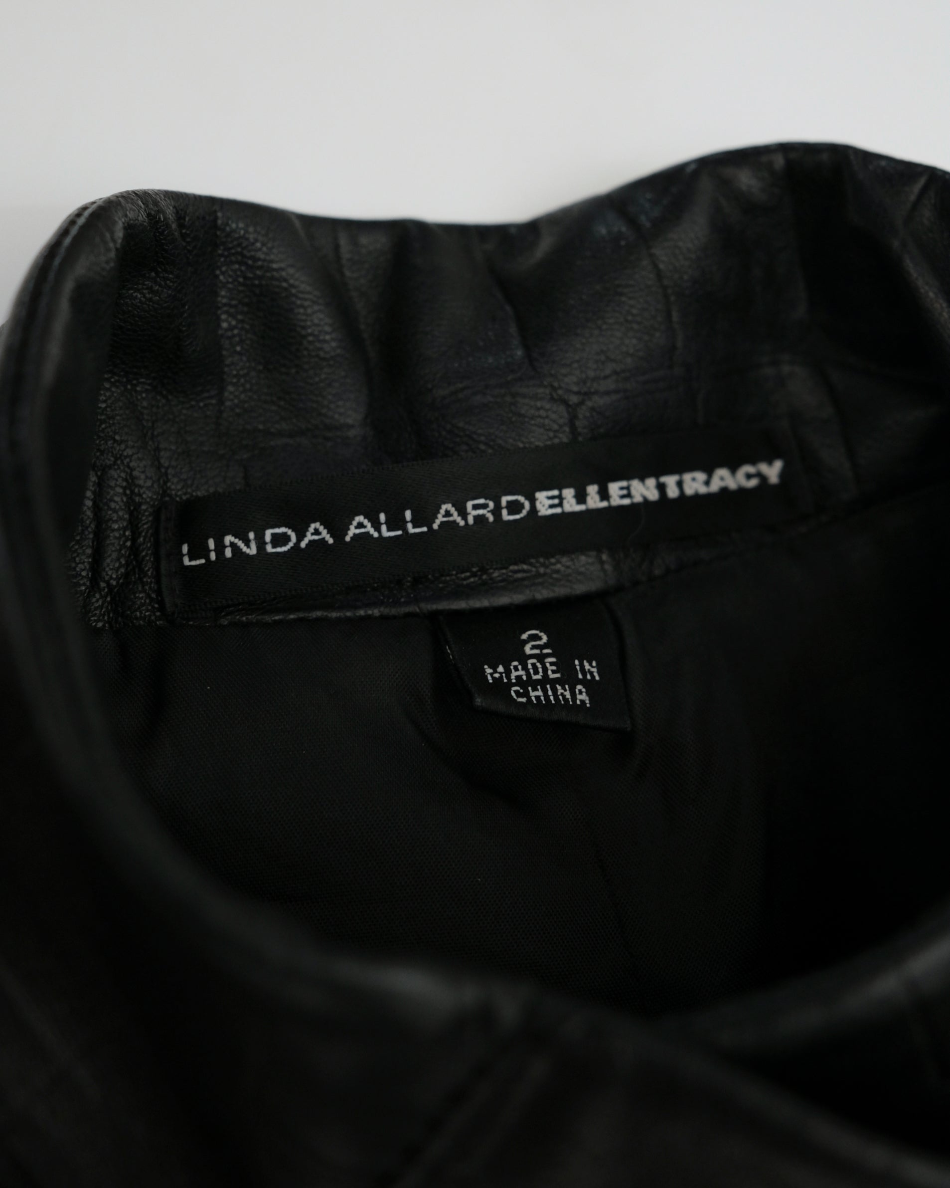 LEATHER JACKET (S)