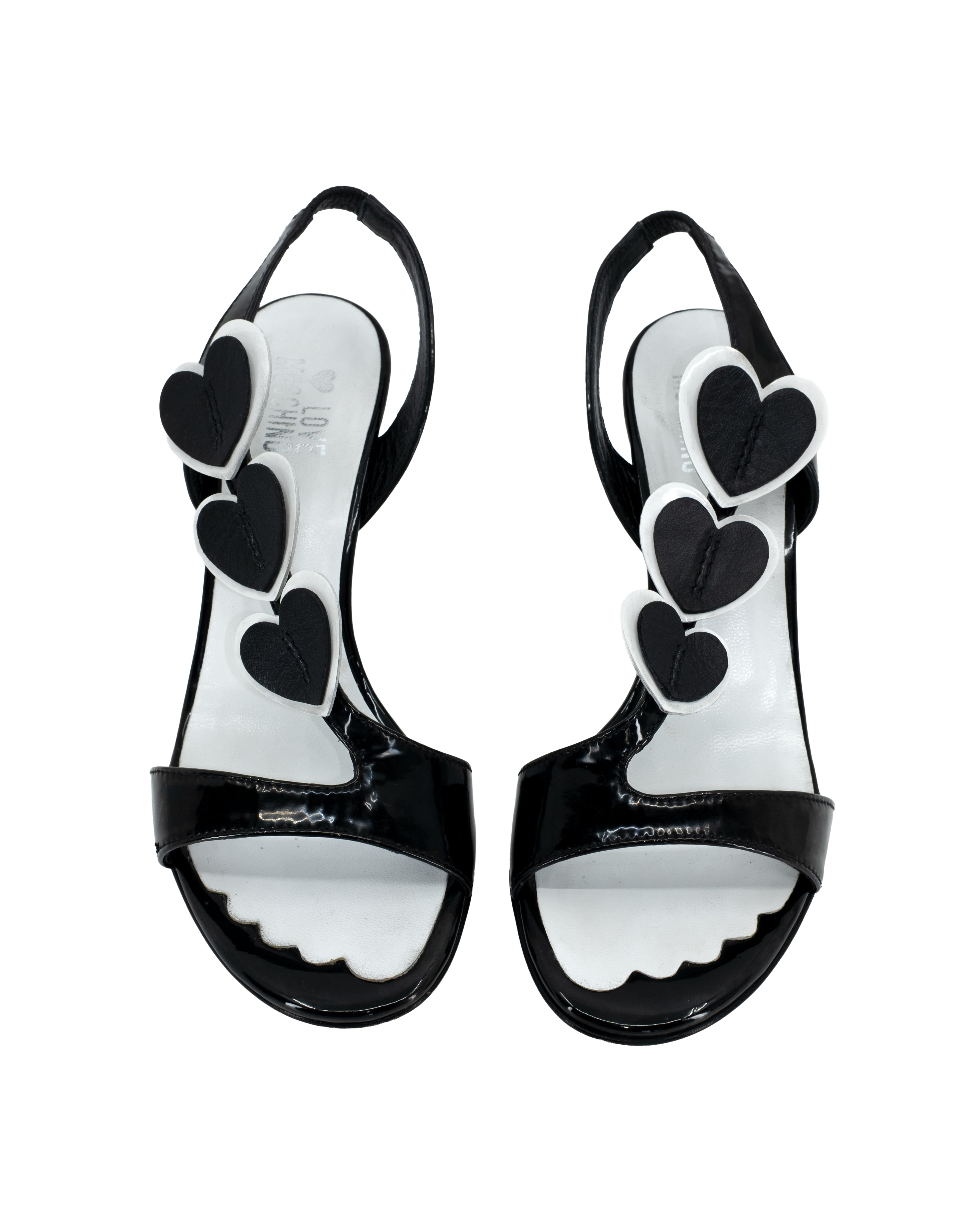 MOSCHINO LEATHER HEELS W/ HEARTS 37