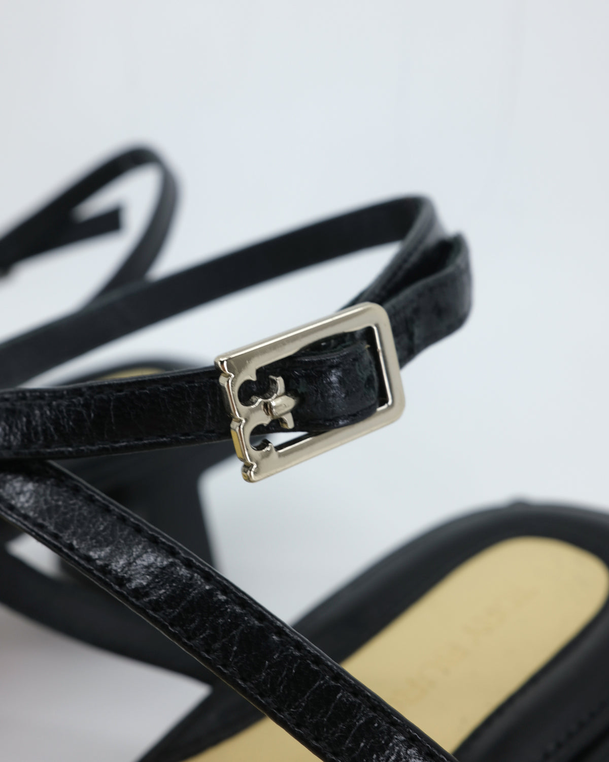 TORY BURCH BLOCK T HEEL STRAPPY SANDALS 8US