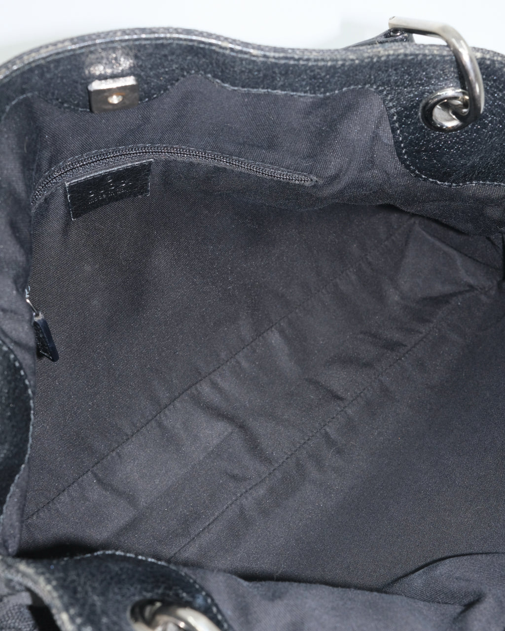 GUCCI CANVAS GG SHOULDER BAG