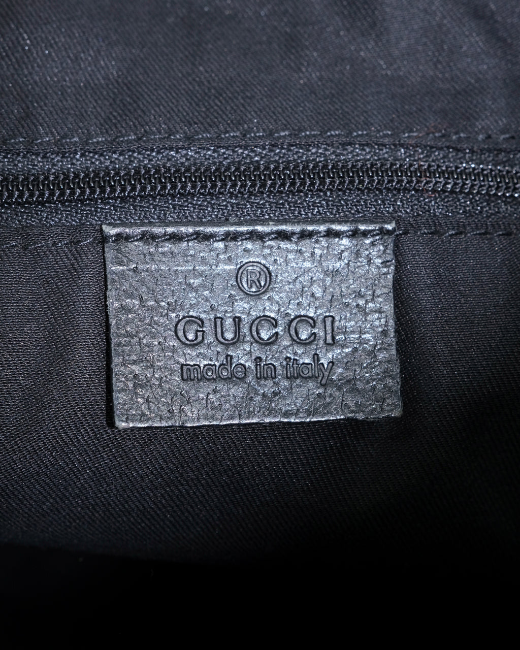 GUCCI CANVAS GG SHOULDER BAG
