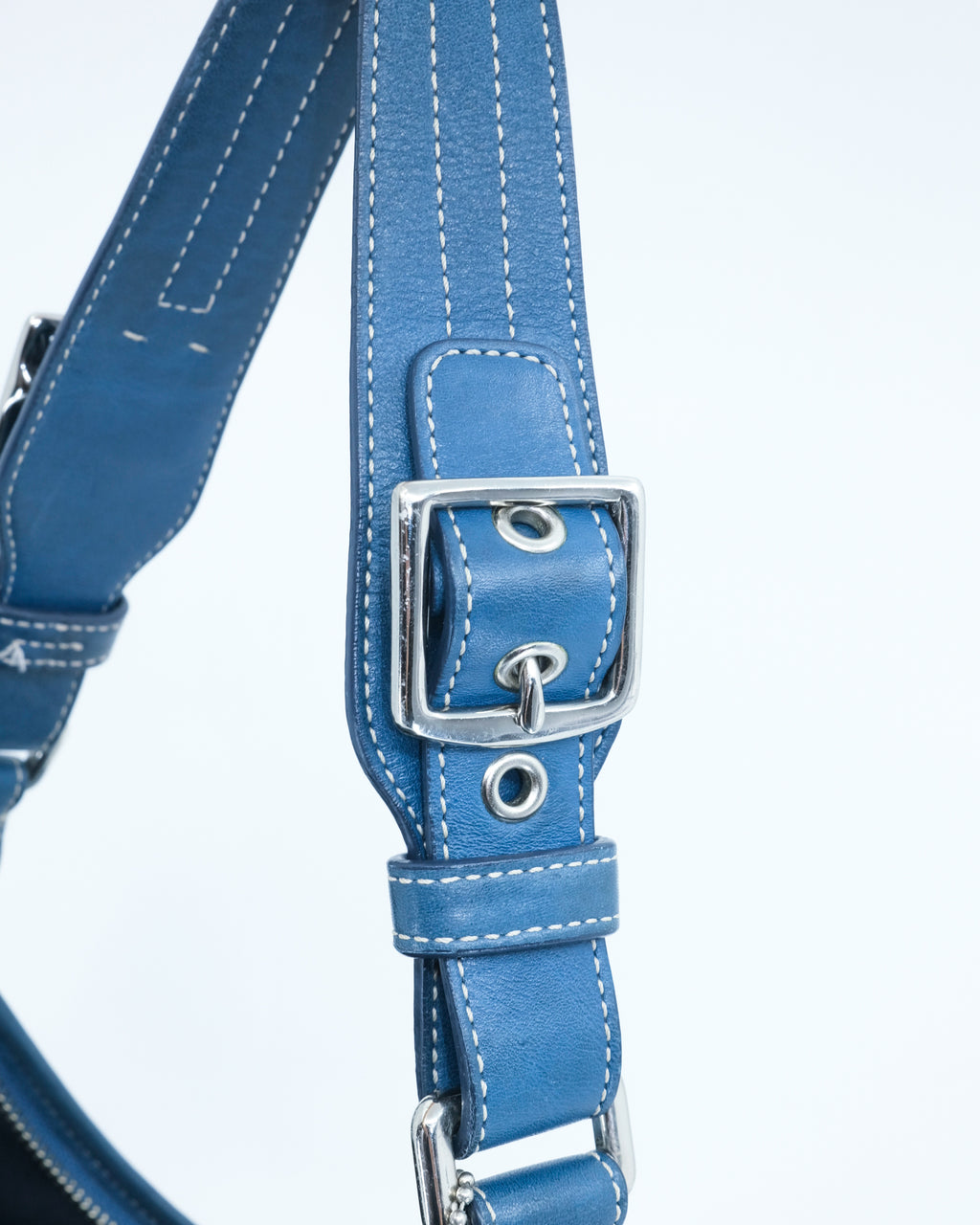 COACH SUEDE BLUE SHOULDER BAG