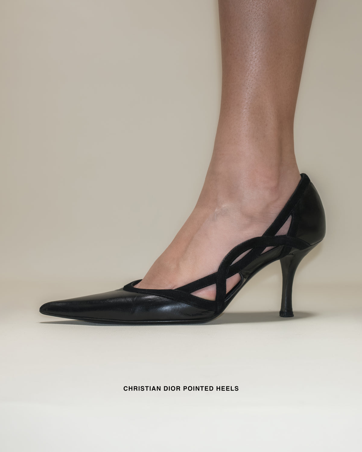 CHRISTIAN DIOR LEATHER & VELVET HEELS (38)