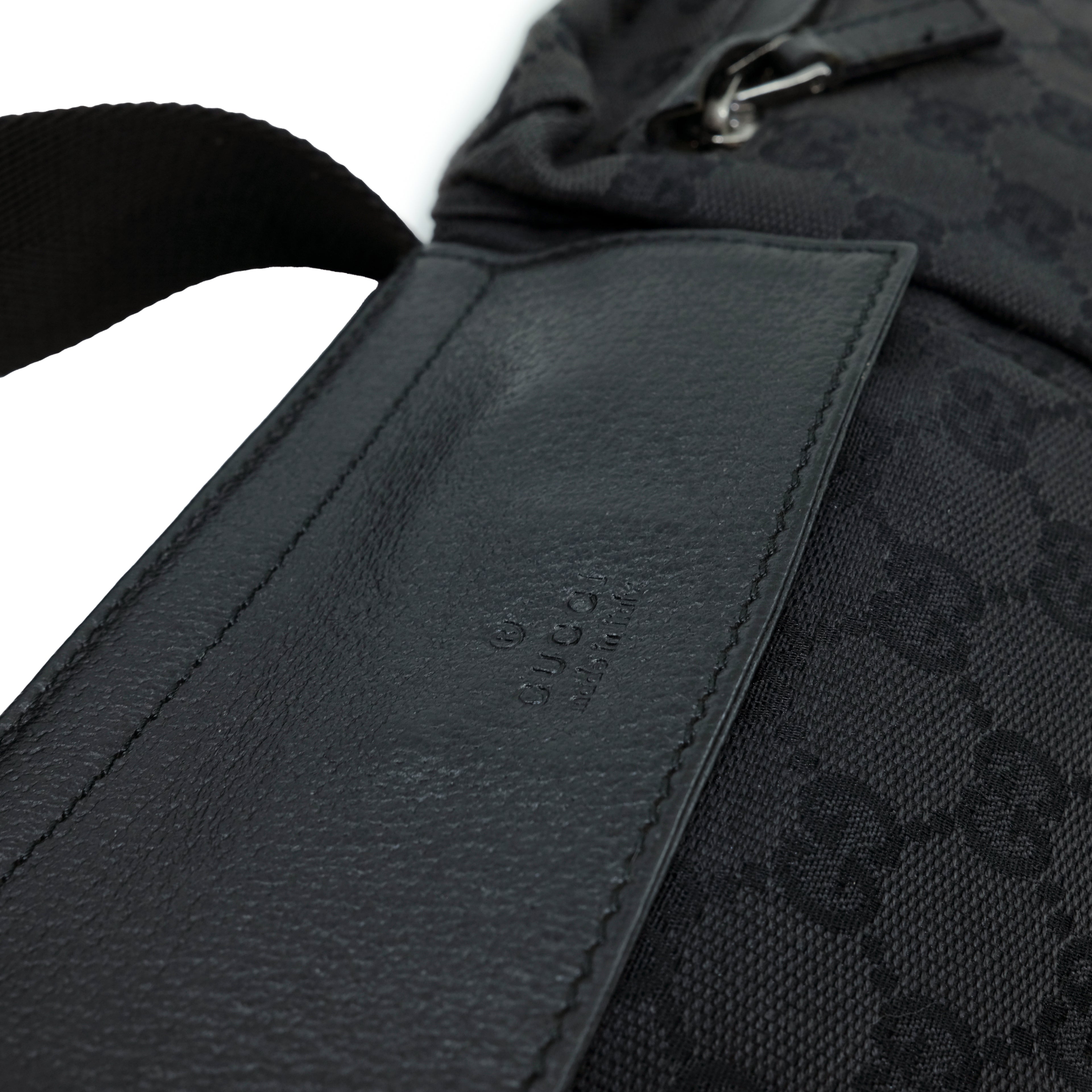GUCCI WAIST BAG