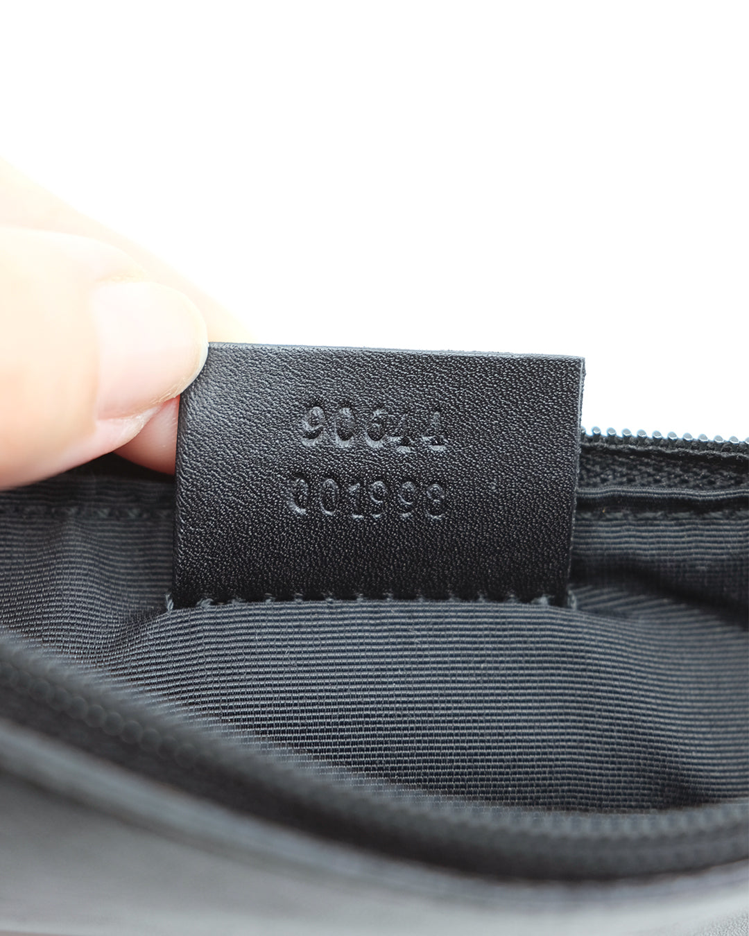GUCCI GG CANVAS BUCKET BAG