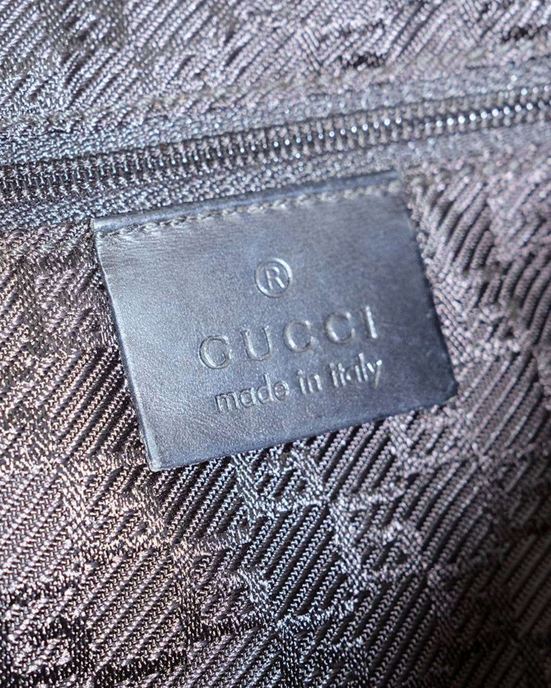GUCCI LEATHER SHOULDER BAG
