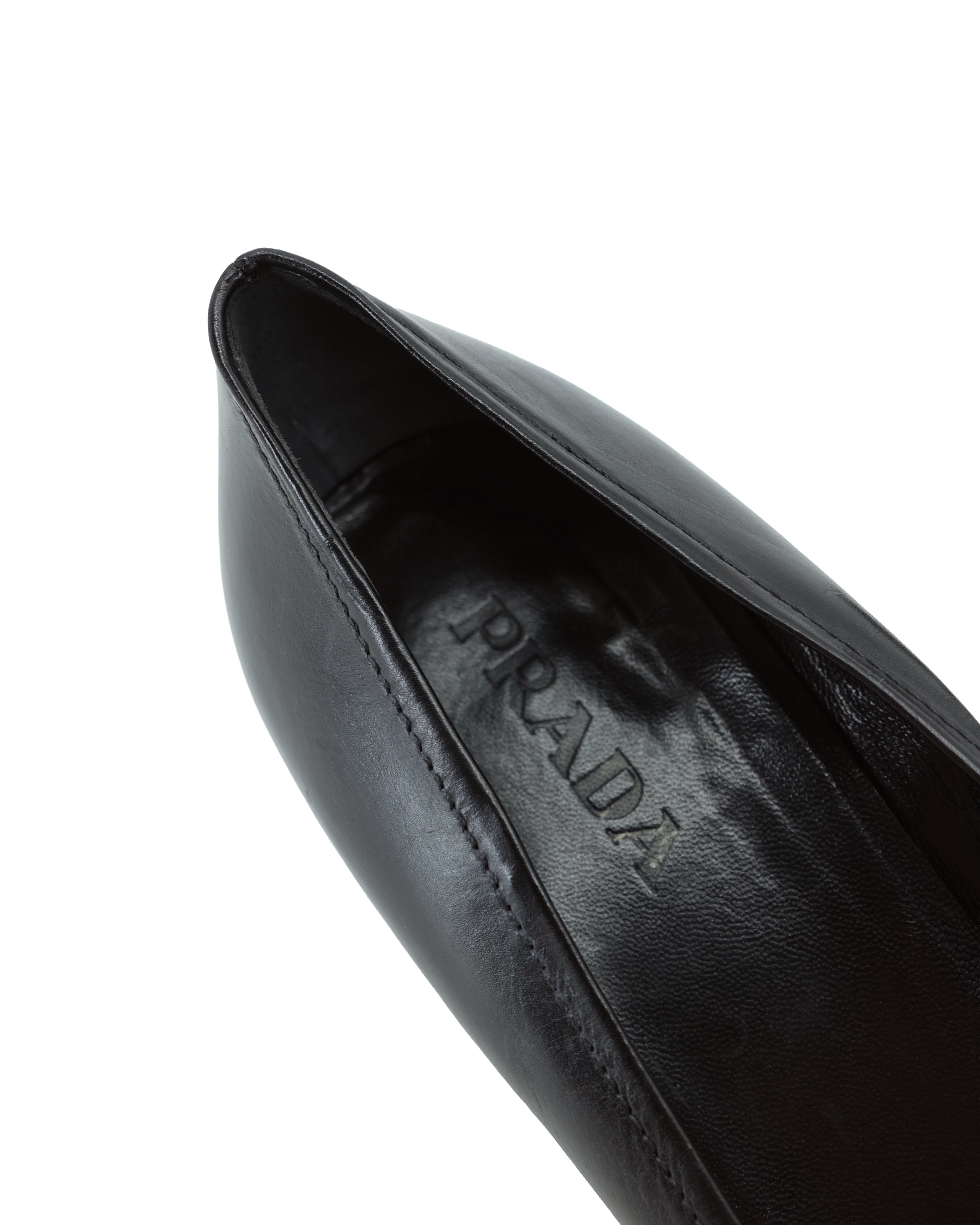 PRADA KITTEN HEELS (37)