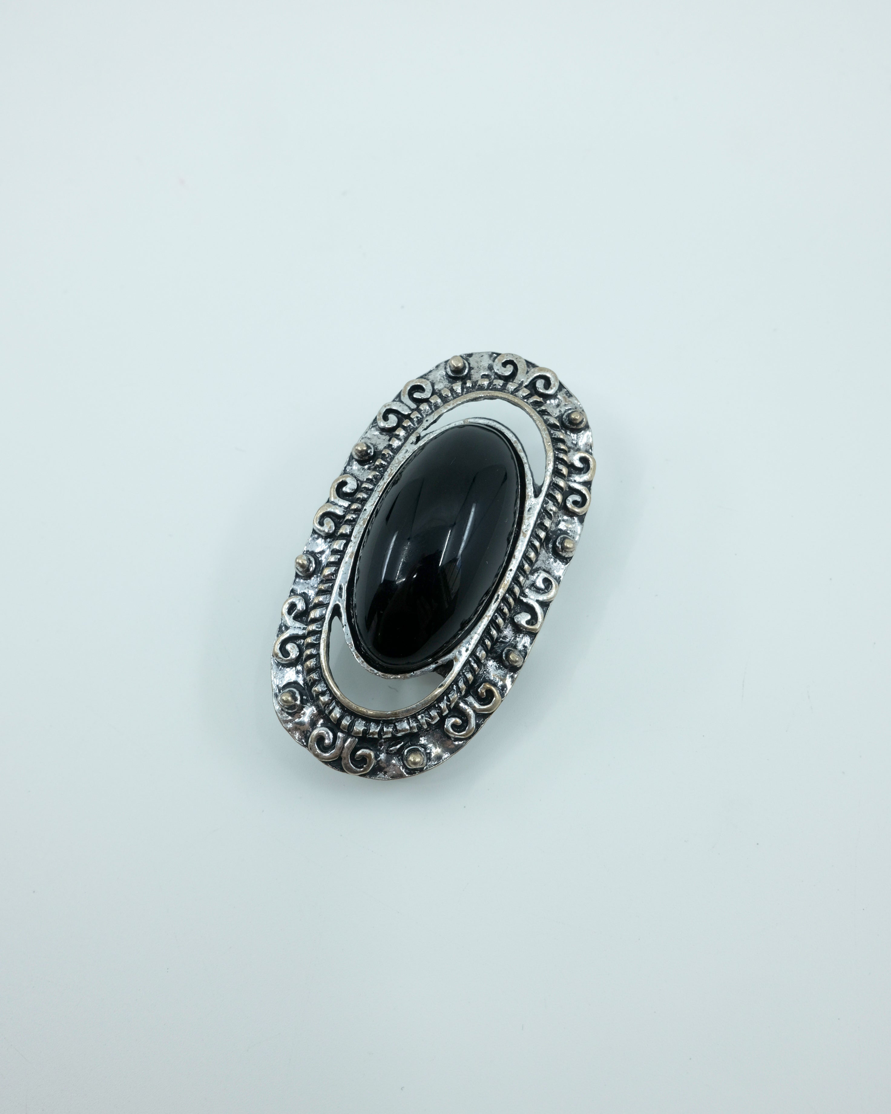 ANILLO CON PIEDRA NEGRA (ELÁSTICO)