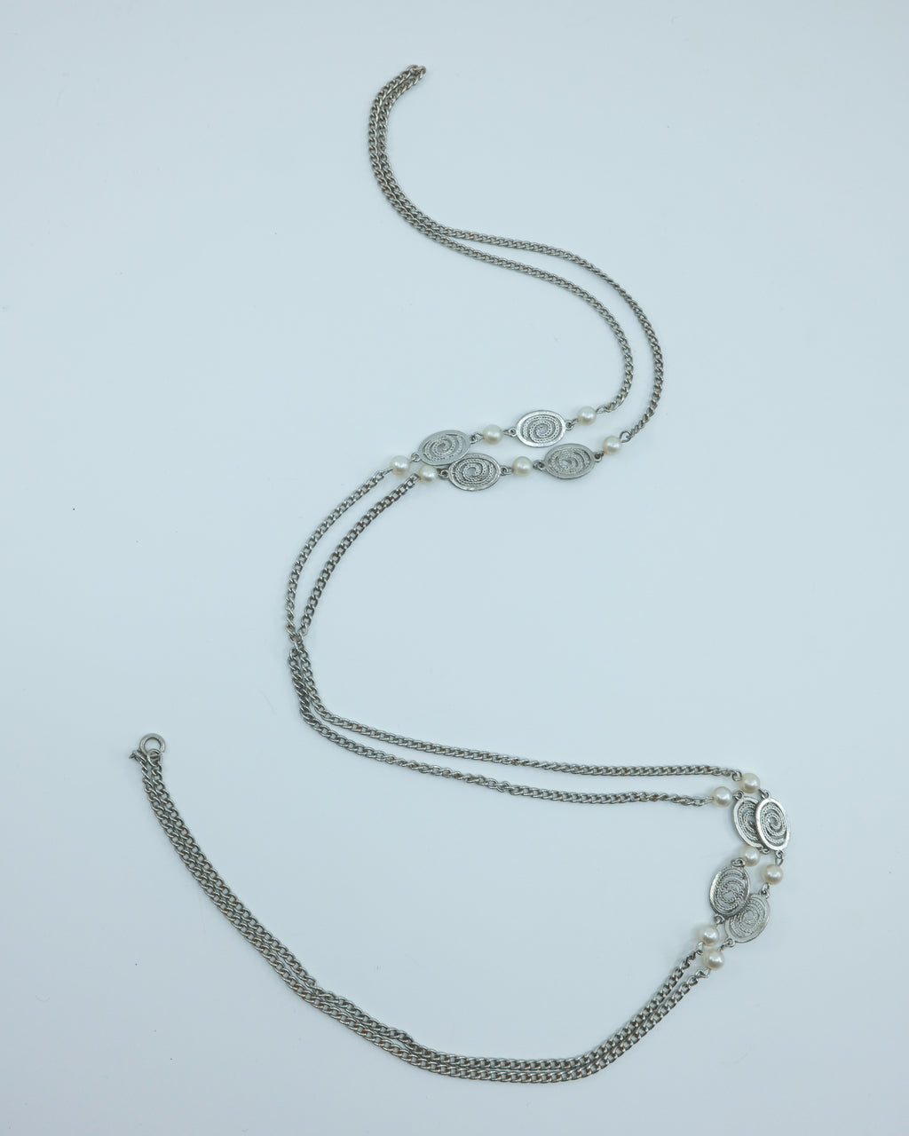 COLLAR CON PERLAS