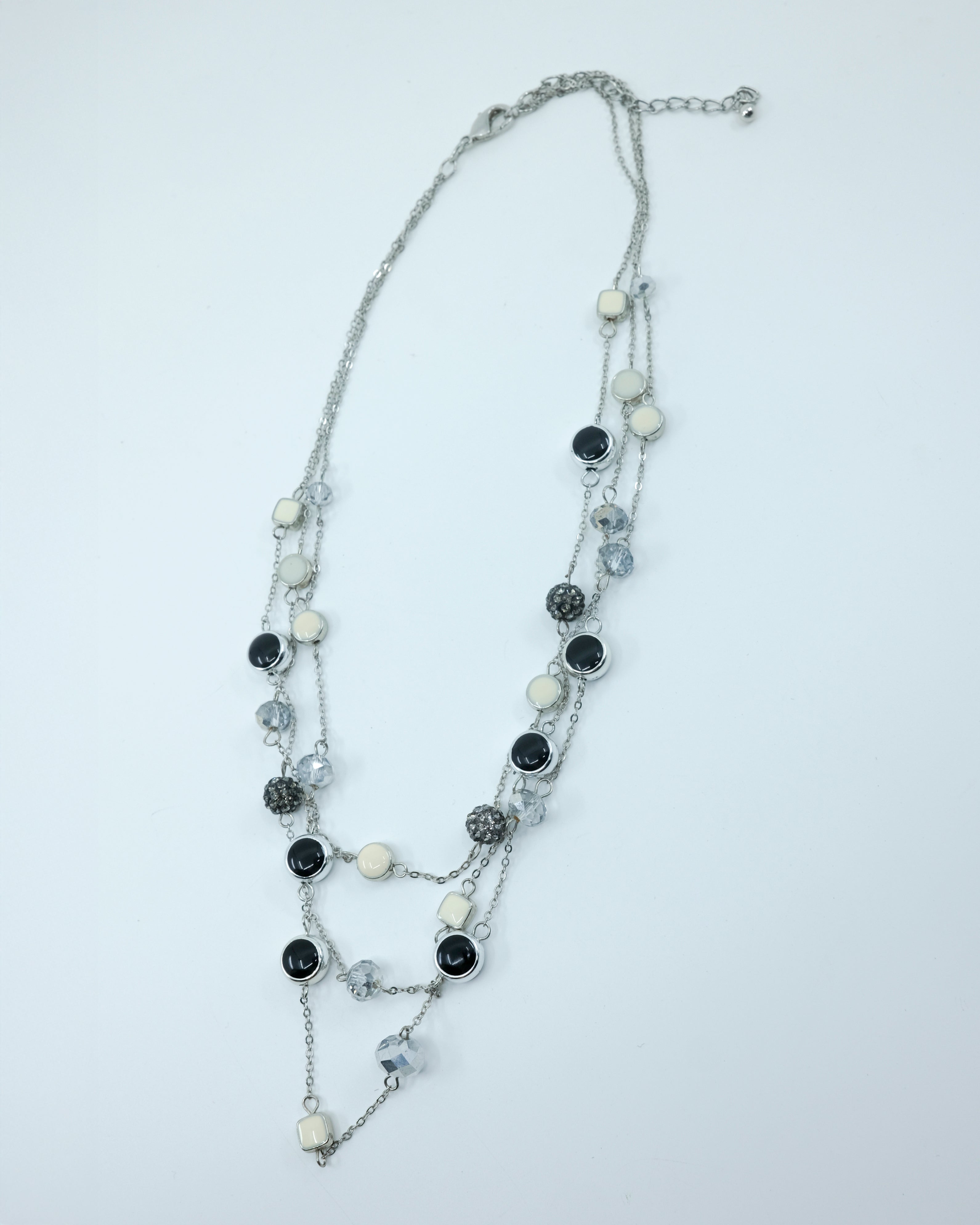 3 COLLARES EN 1