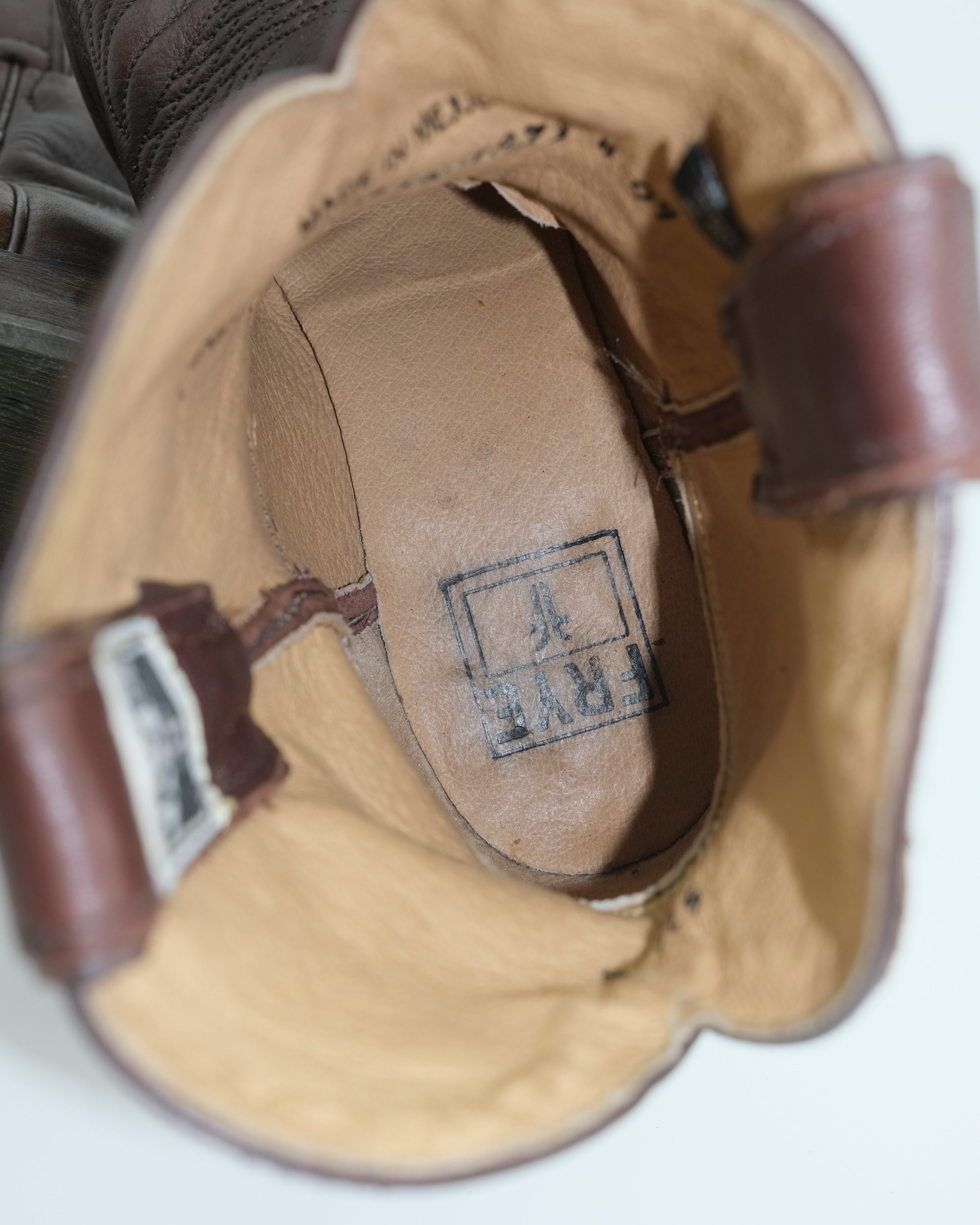 FRYE WESTERN BOOTS (8.5US)