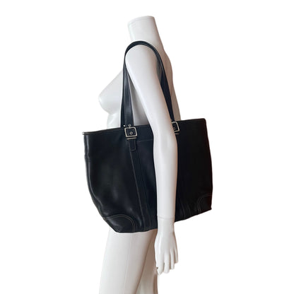 2005 Coach shoulder bag