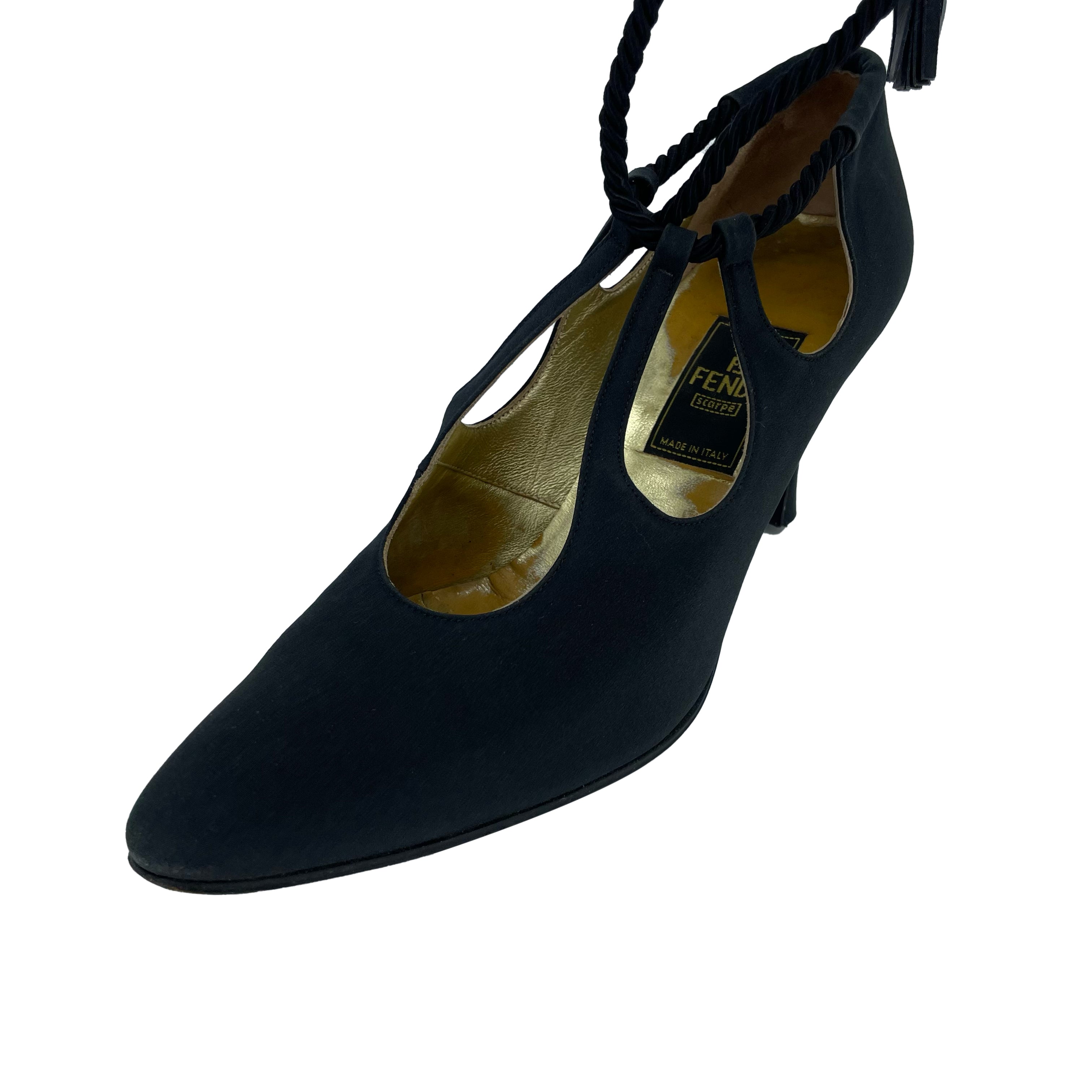 Fendi heels (7US)