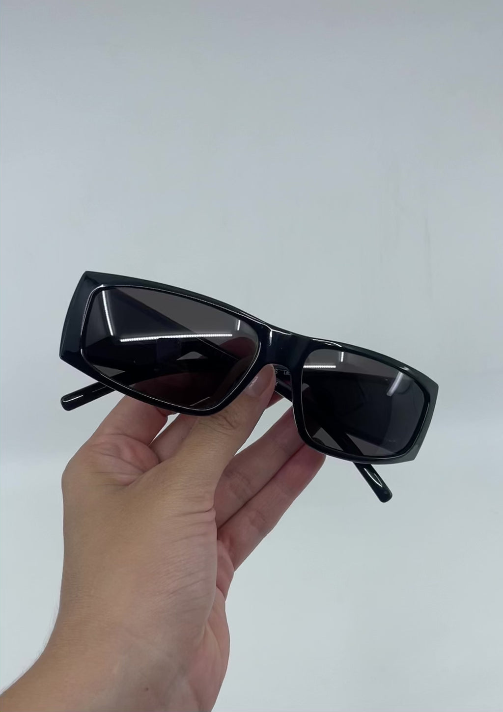GUCCI SHIELD SUNGLASSES